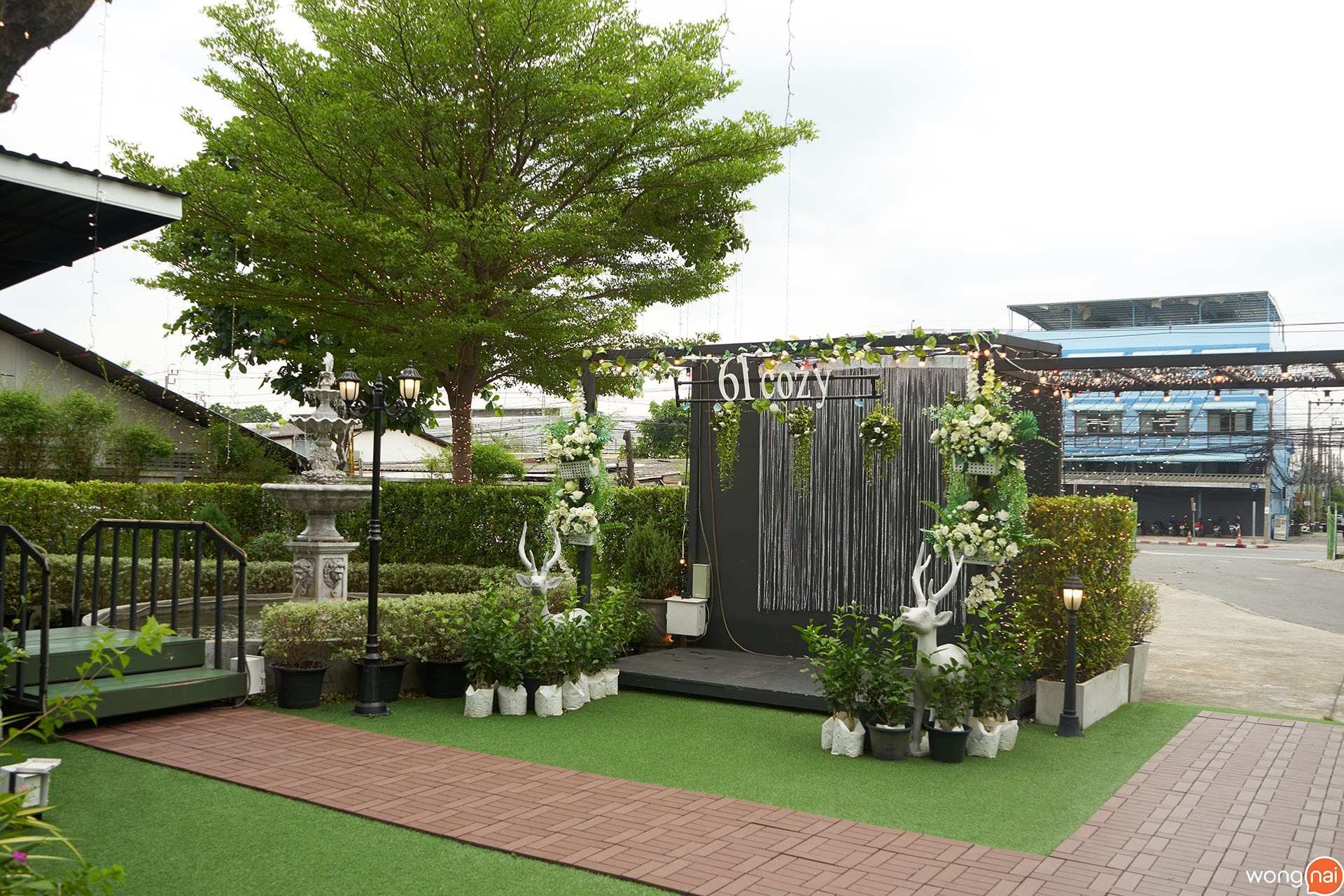บรรยากาศร้าน ของร้าน 61 Cozy Garden Bistro