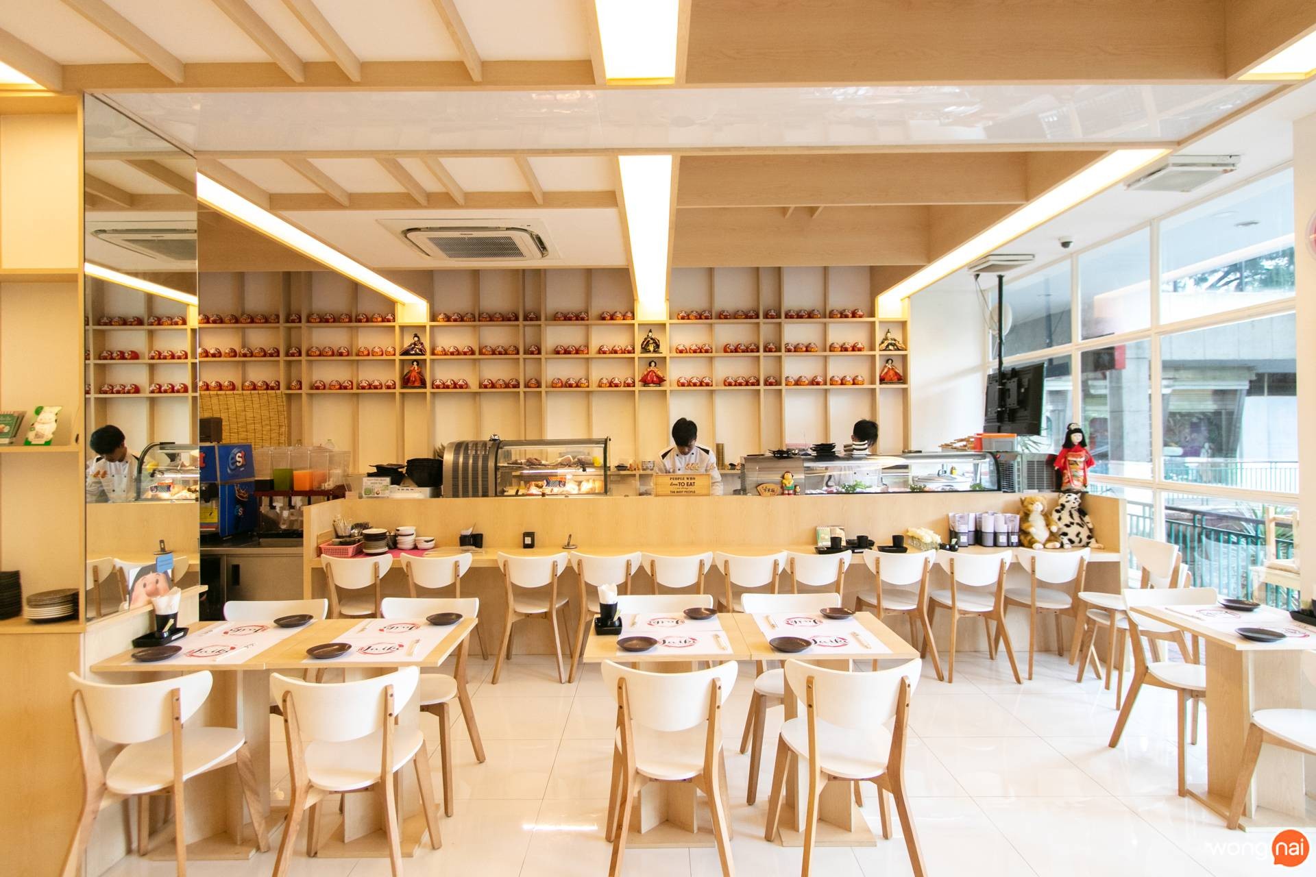 บรรยากาศภายในร้าน “Jaiko Sushi Buffet”
