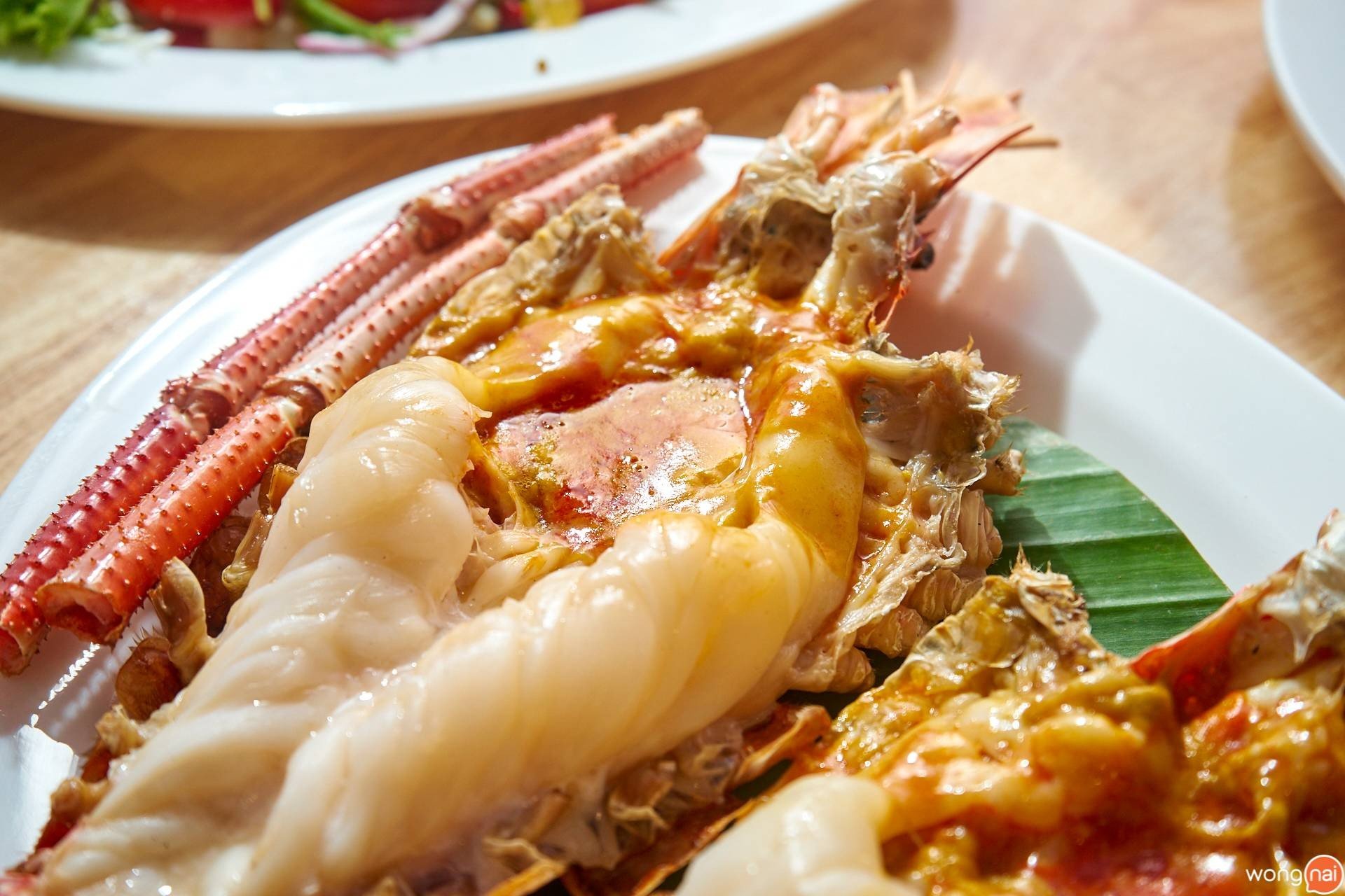 The Seafood Bar by ส้มตำคุณแดง กุ้งเผา