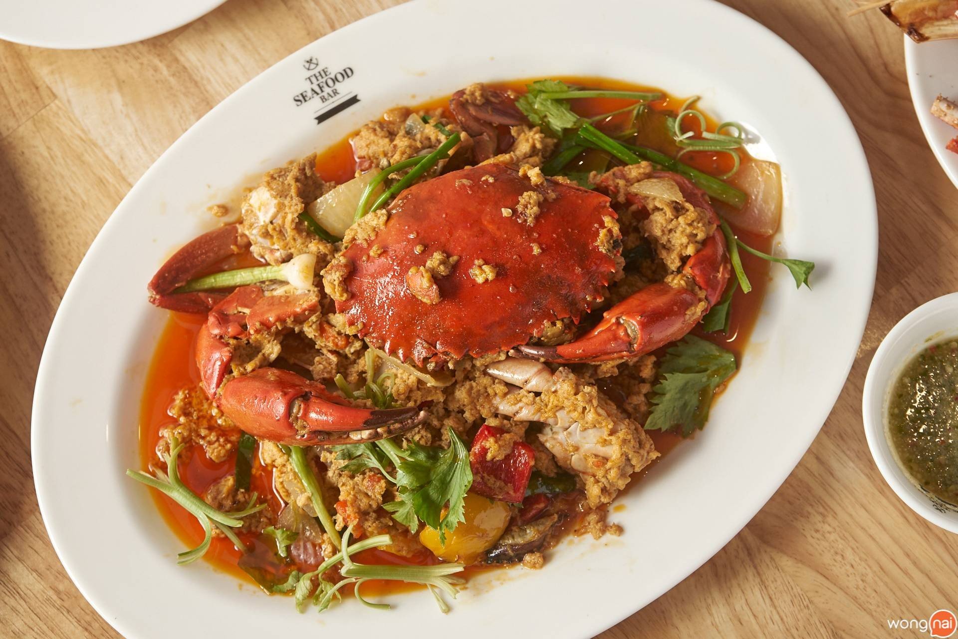 The Seafood Bar by ส้มตำคุณแดง ปูผัดผงกะหรี่