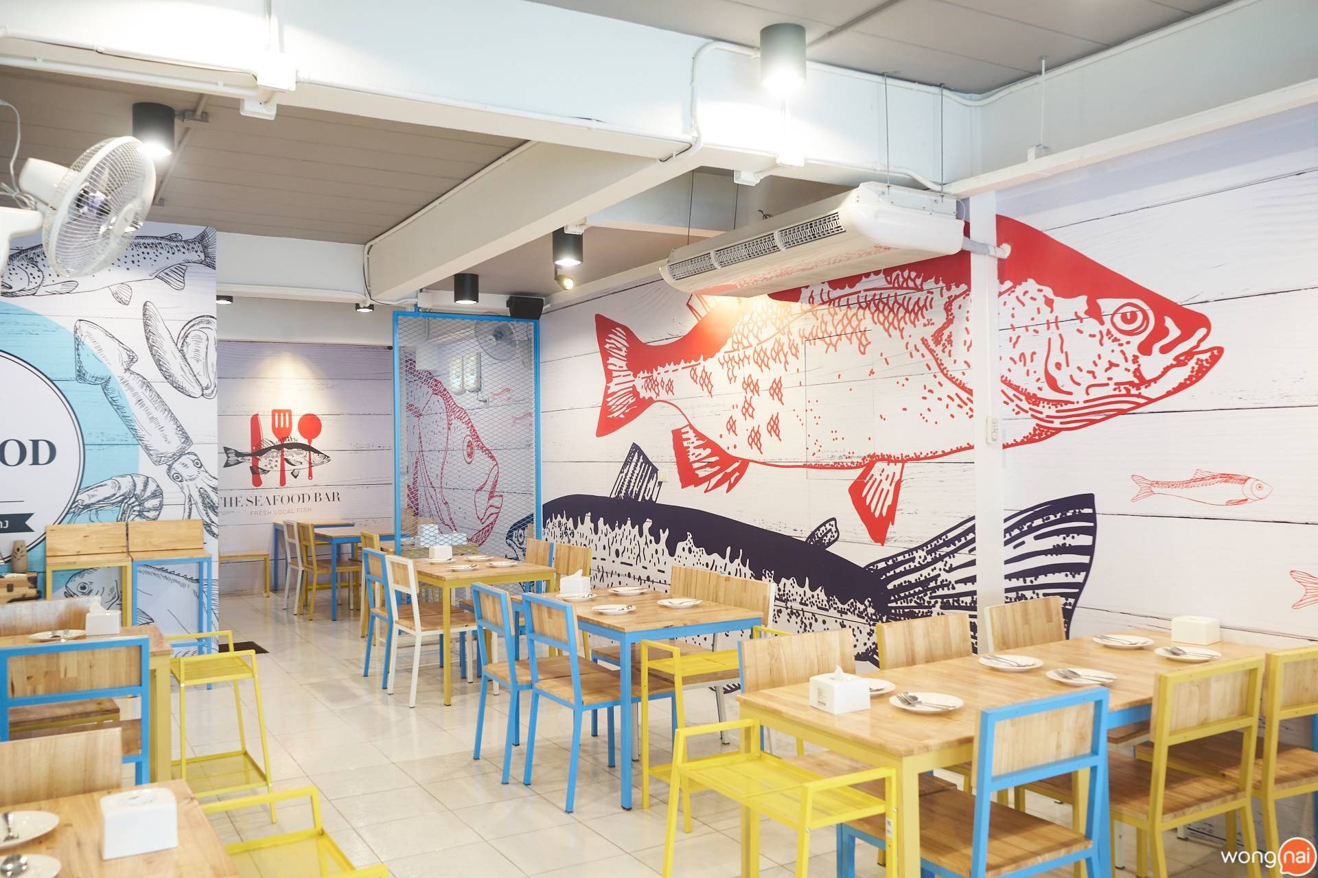 The Seafood Bar by ส้มตำคุณแดง บรรยากาศ