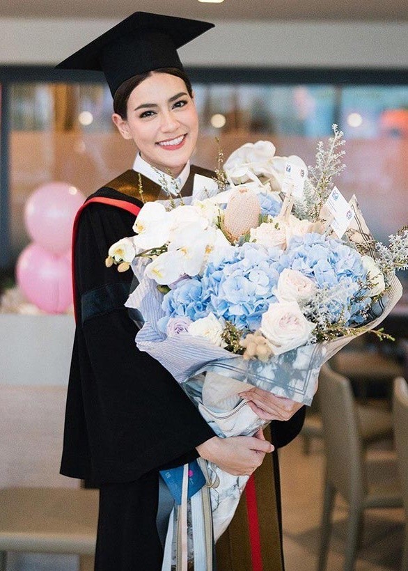 ผม