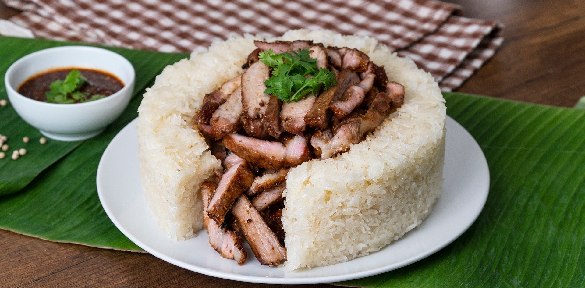 เค้กข้าวเหนียวหมูย่าง