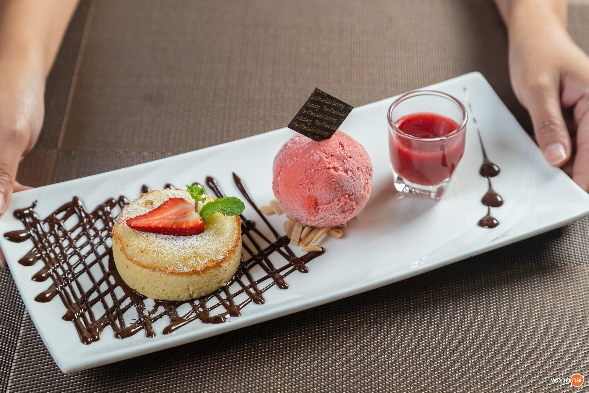 White Chocolate Lava