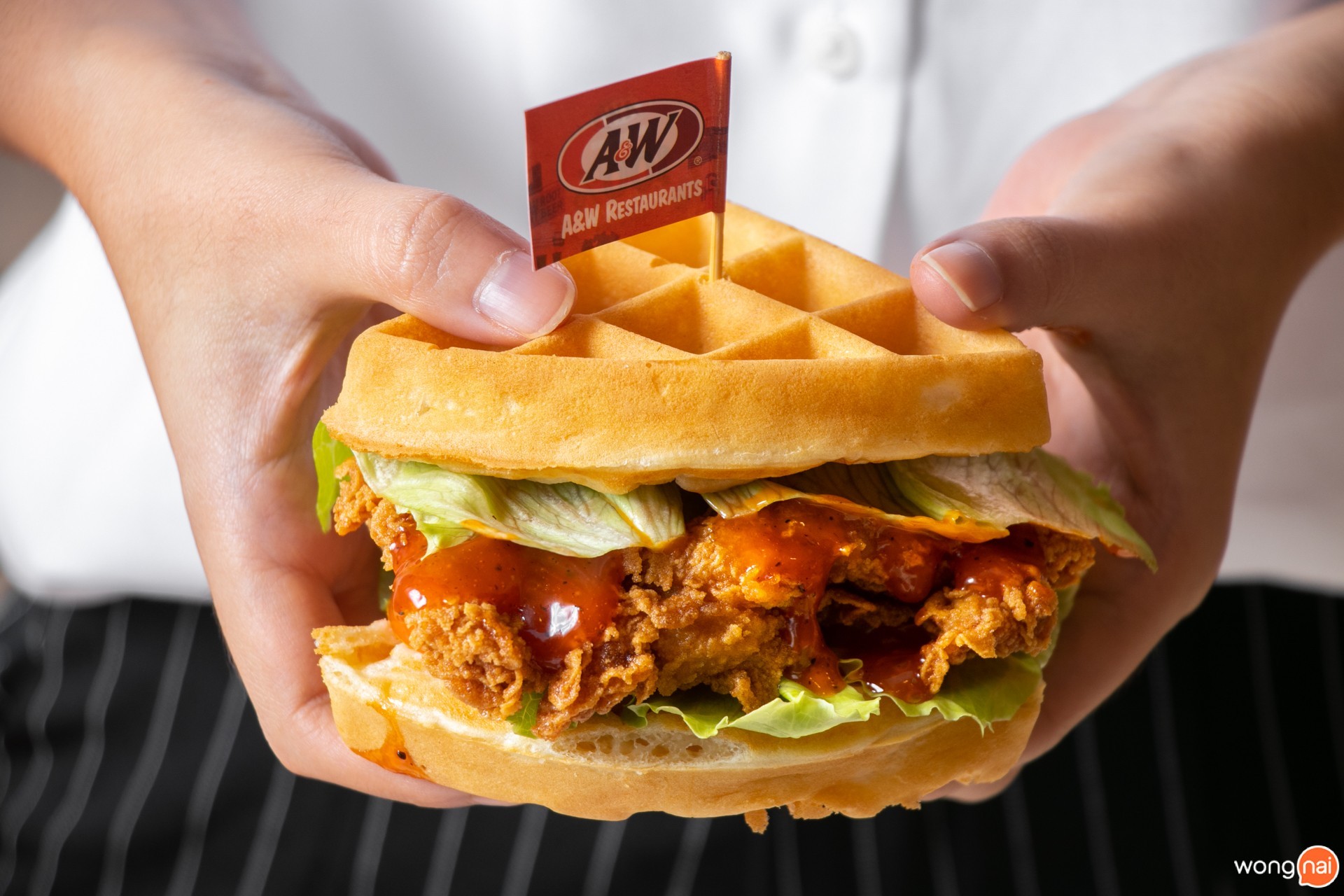 Chicken Waffle ของร้านอาหารจานด่วน A&W