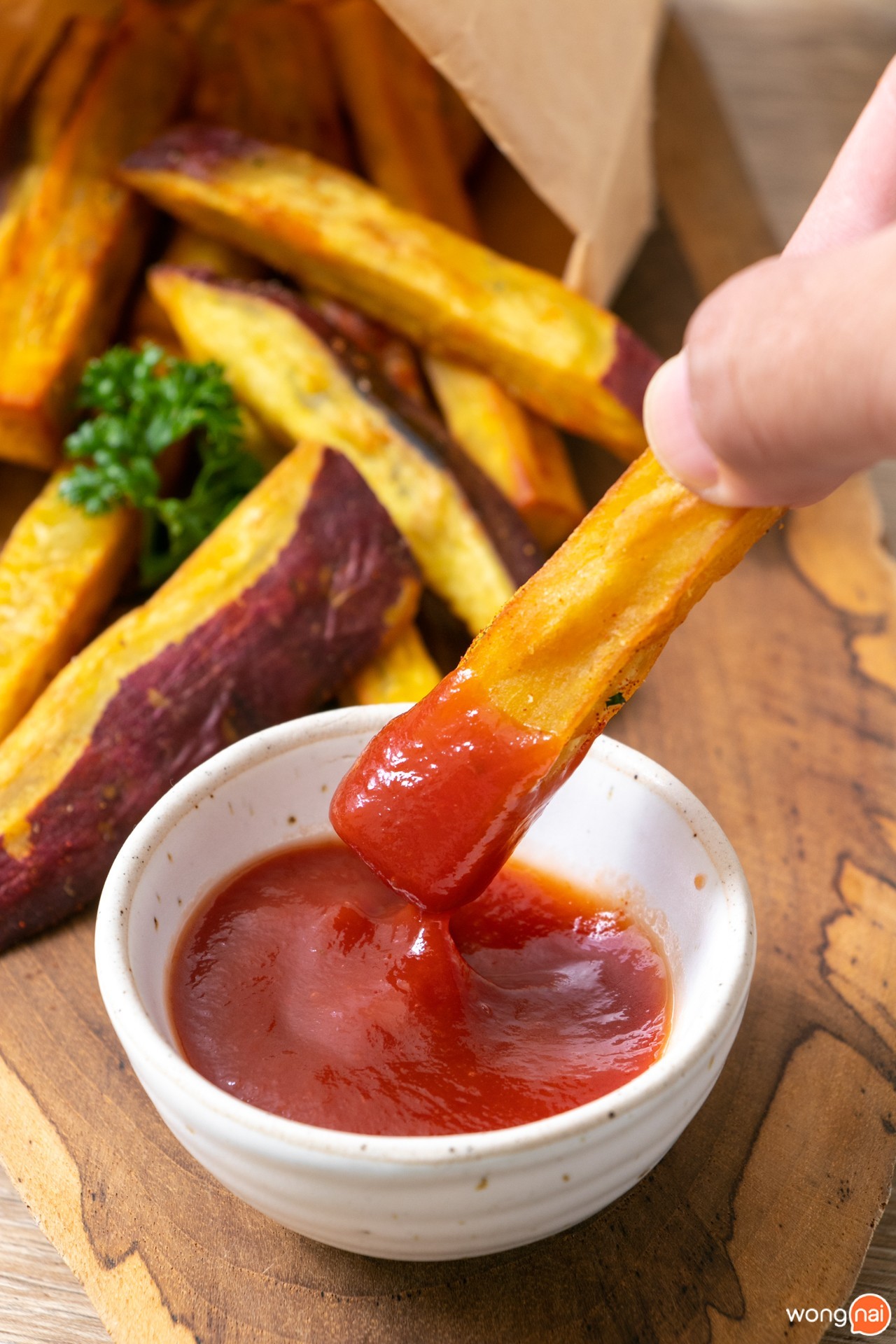 Sweet Potato Fries ของร้าน Brekkie Organic Cafe