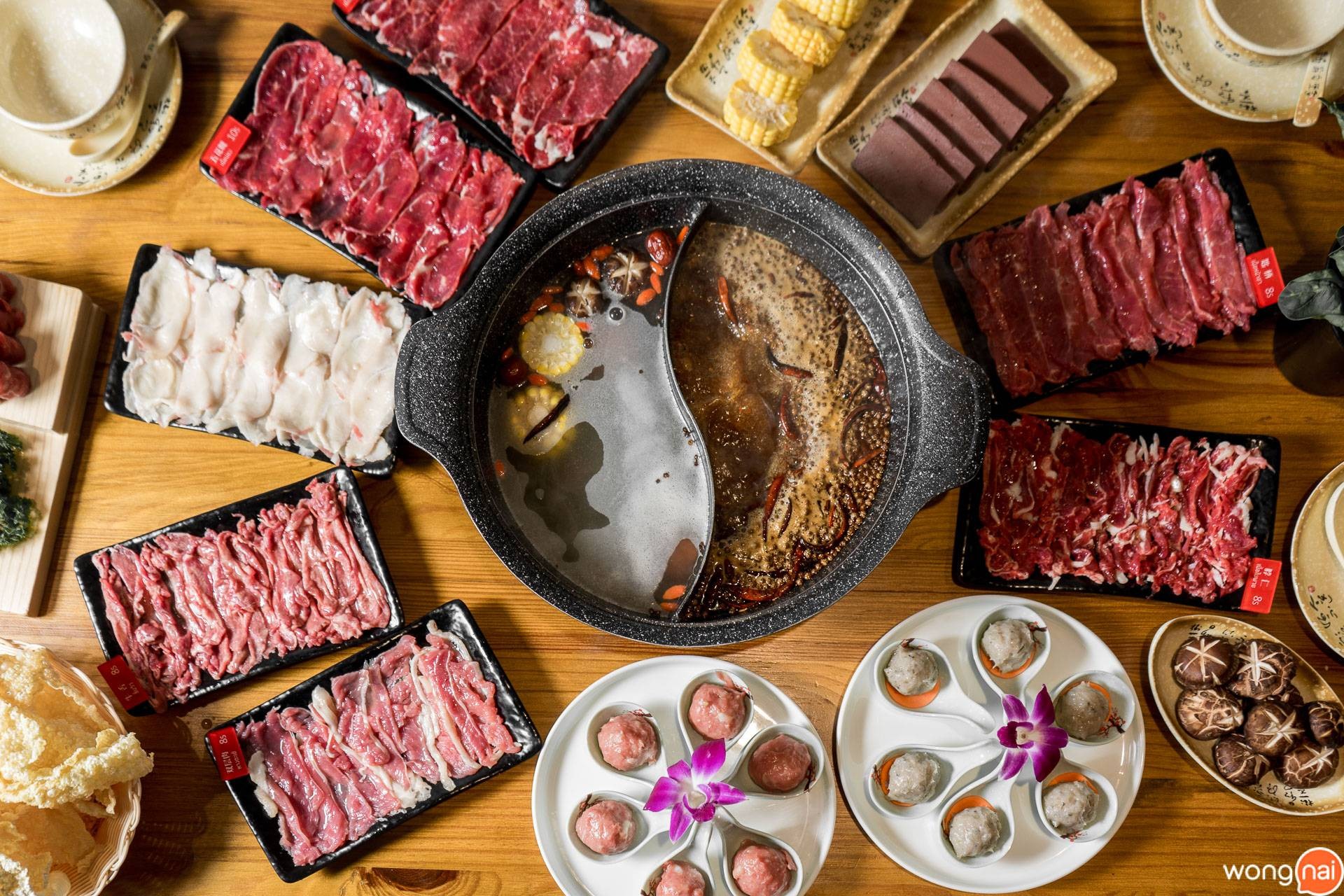 ชาบูสไตล์แต้จิ๋วของร้าน Treasure Beef Shabu