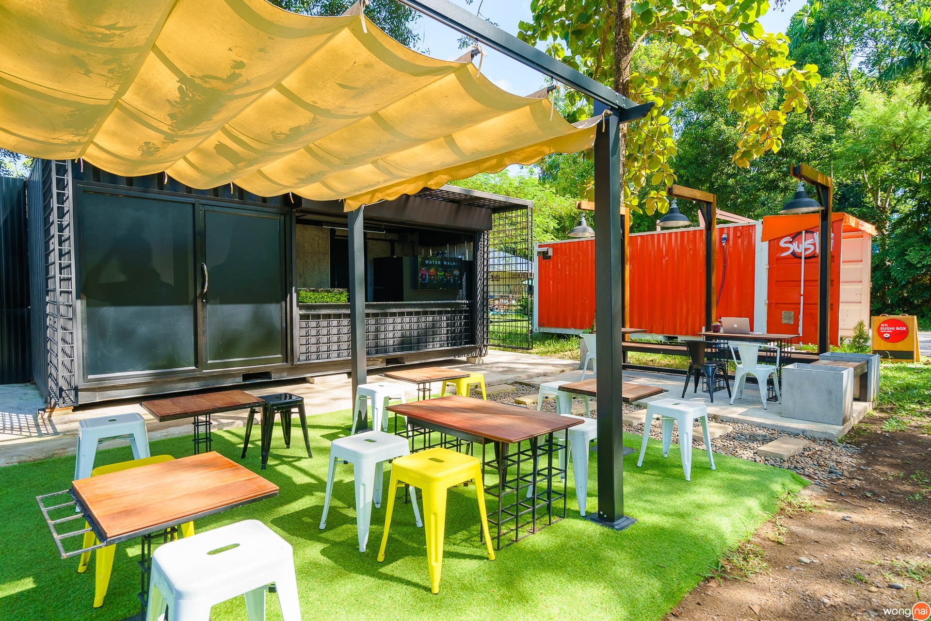 ร้าน “Water Walk Café” ภูเก็ต