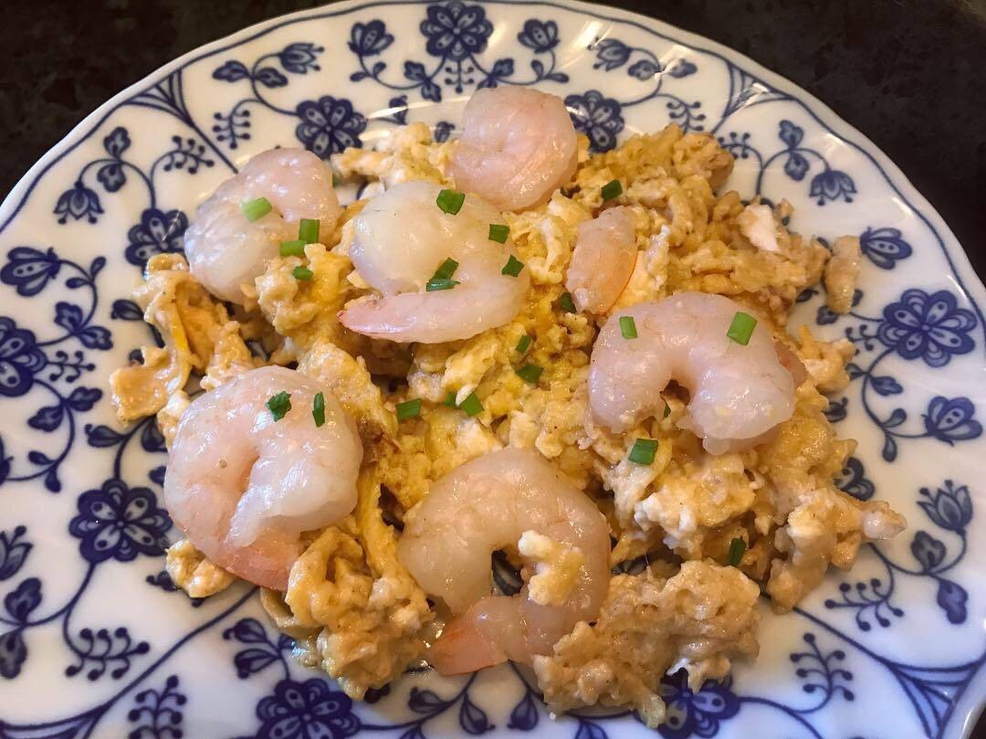 กุ้งผัดไข่ สไตล์กวางตุ้ง 🇭🇰 🇨🇳 虾仁炒蛋