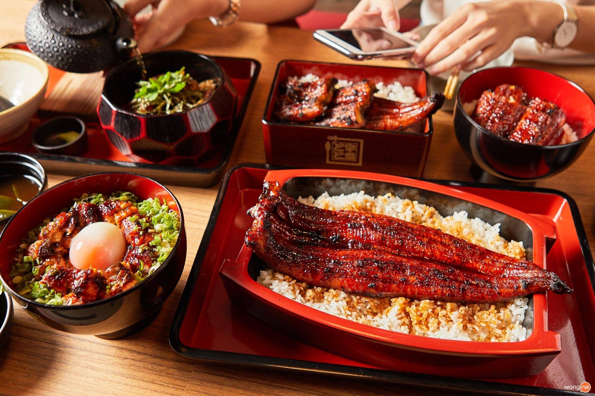 เมนูข้าวหน้าปลาไหล ของร้าน Unatoto Thailand