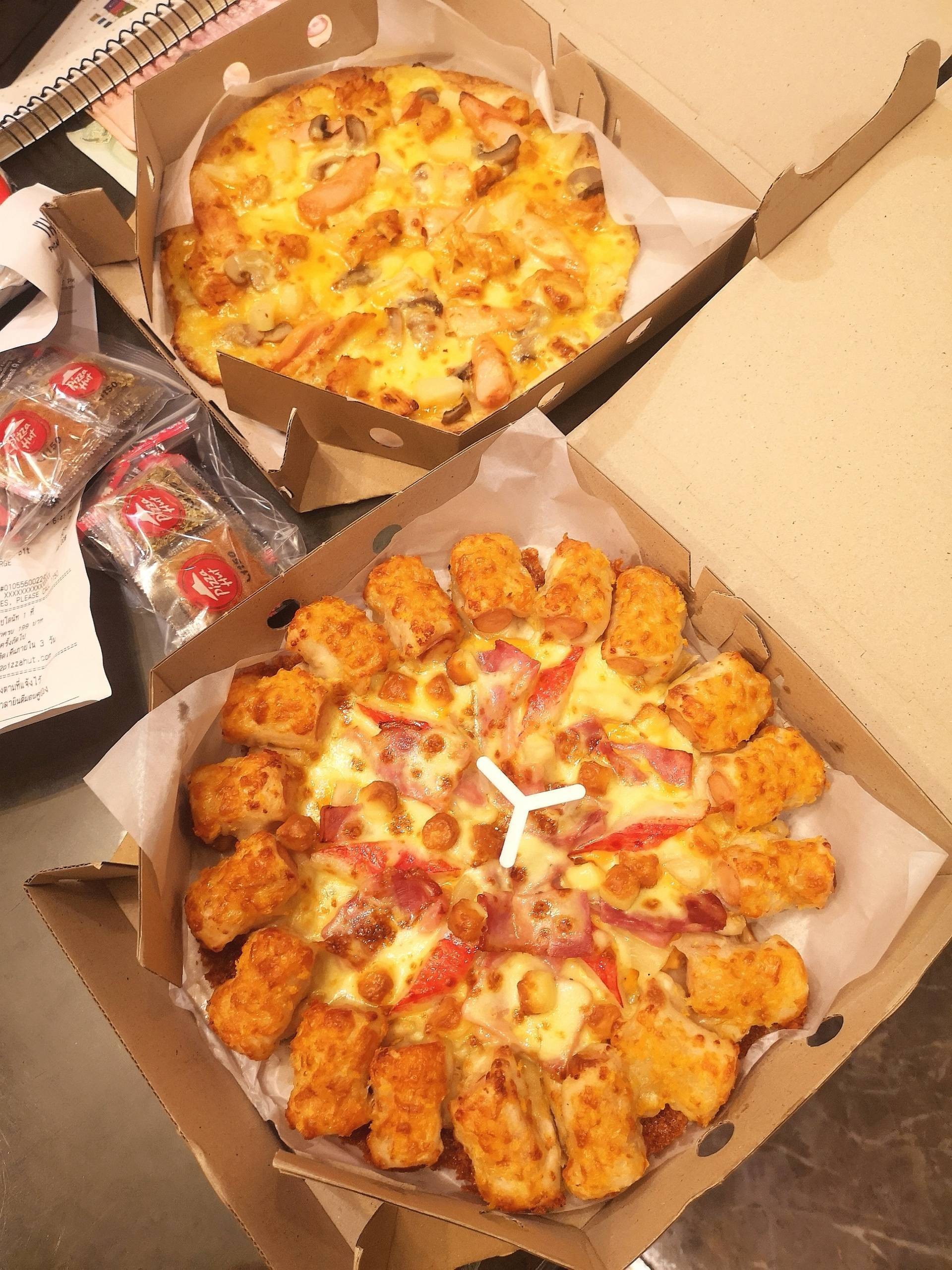 รีวิว Pizza Hut เดลโก้ สาธุประดิษฐ์ Wongnai