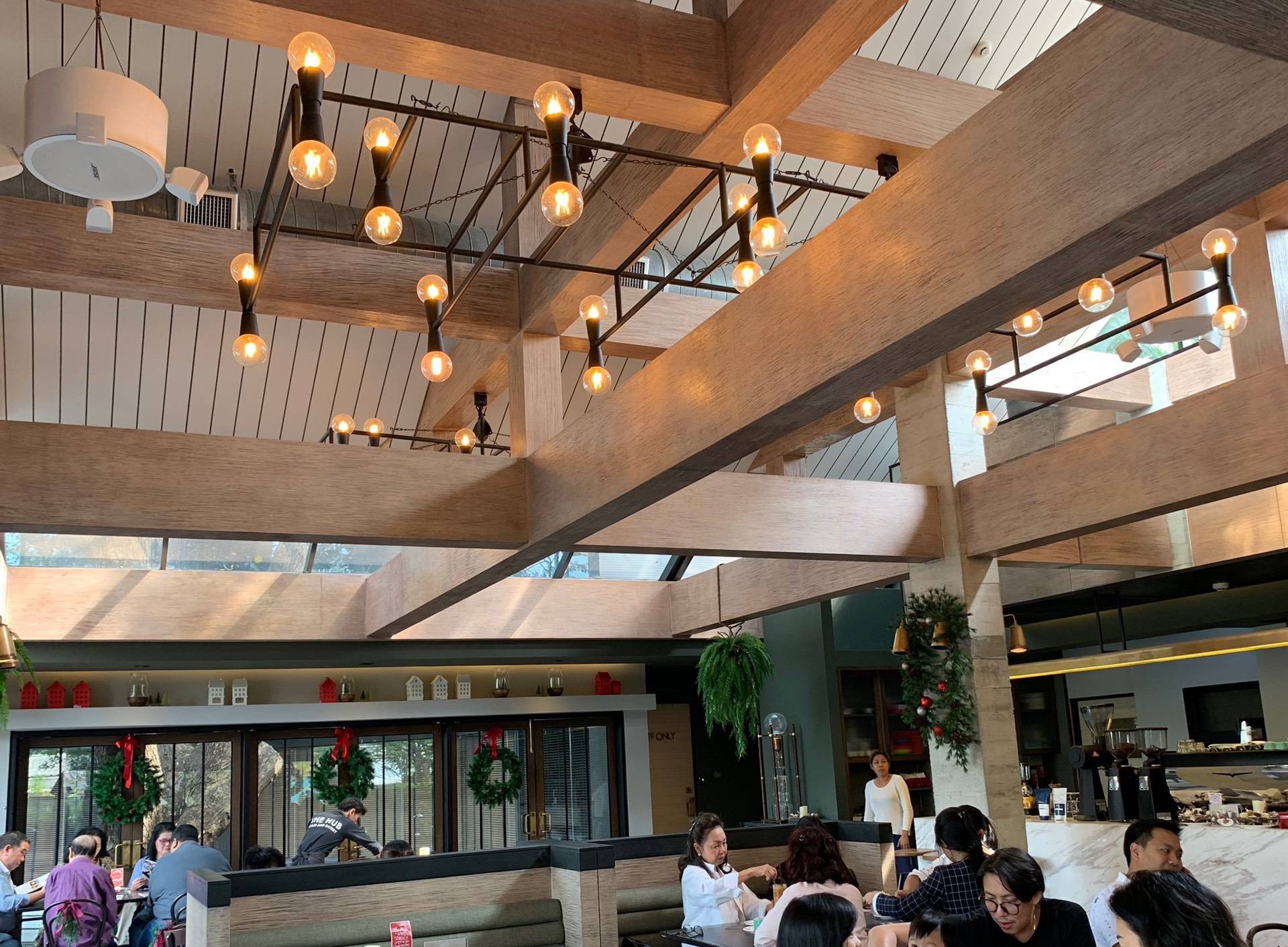 รูป The Hub Cafe and Eatery พระราม 9