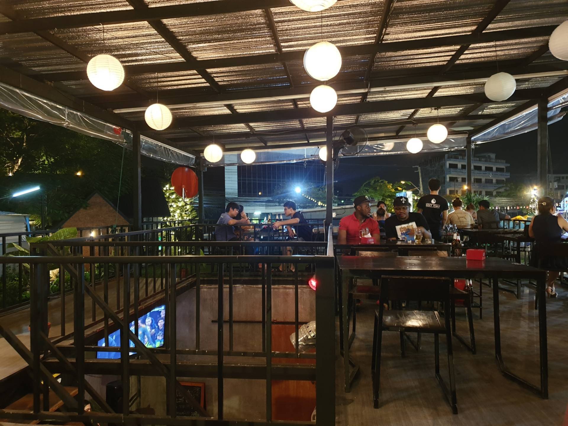 รูป The Best Time Bar & Restaurant Udomsuk Walk