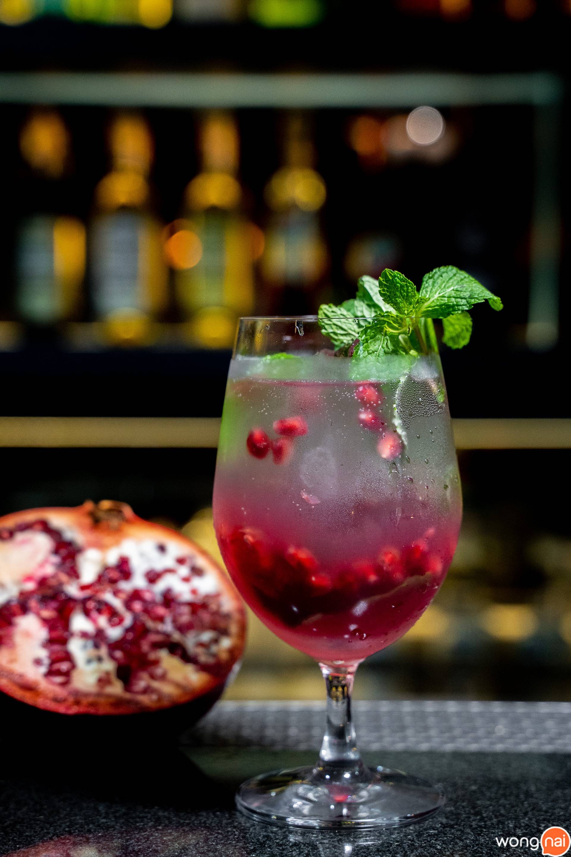 Holiday Pomeganate Mojoto ร้าน Holy Grail หาดใหญ่