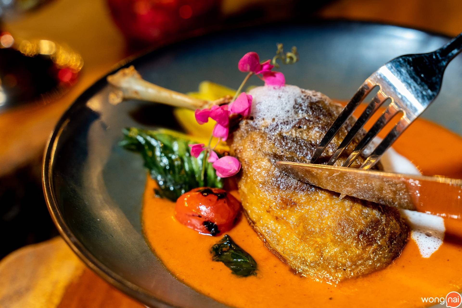 แกงแดงเป็ดกรอบ ร้าน Holy Grail หาดใหญ่