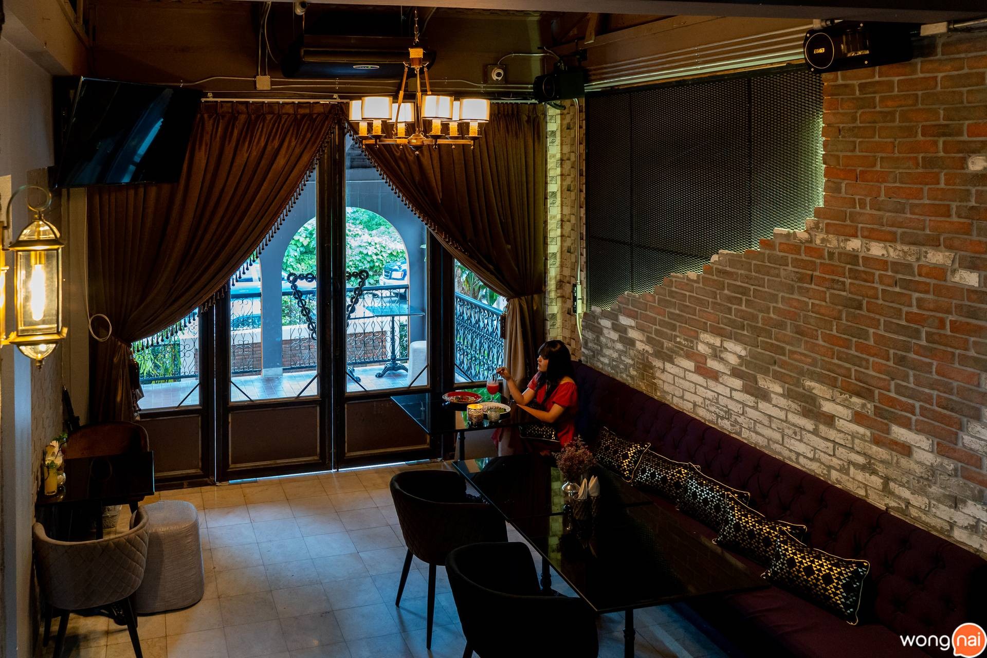 บรรยากาศ ร้าน Holy Grail หาดใหญ่