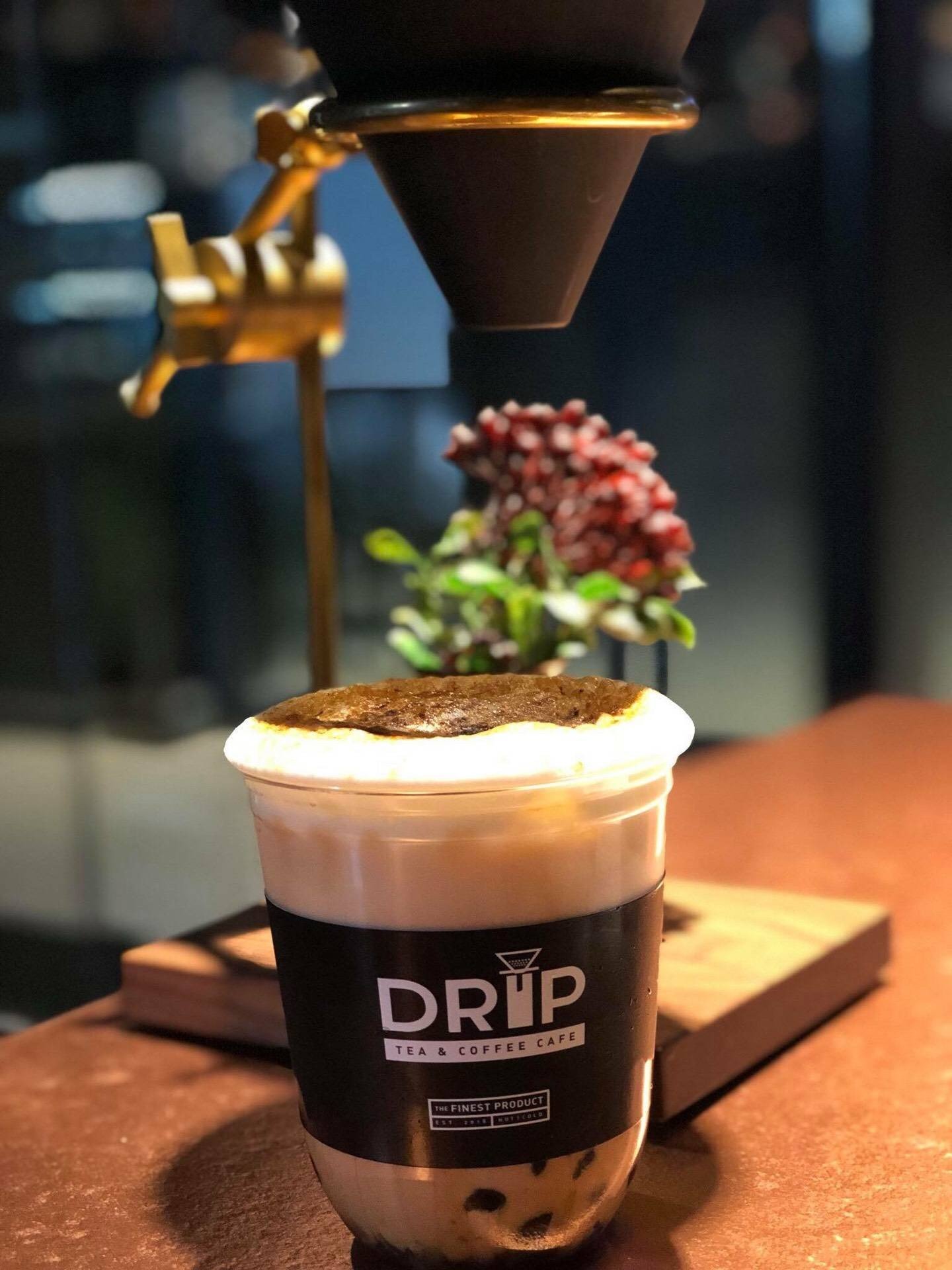 รีวิว Drip Tea & Coffee Cafe บรรยากาศร้านดี เครื่องดื่มอร่อย