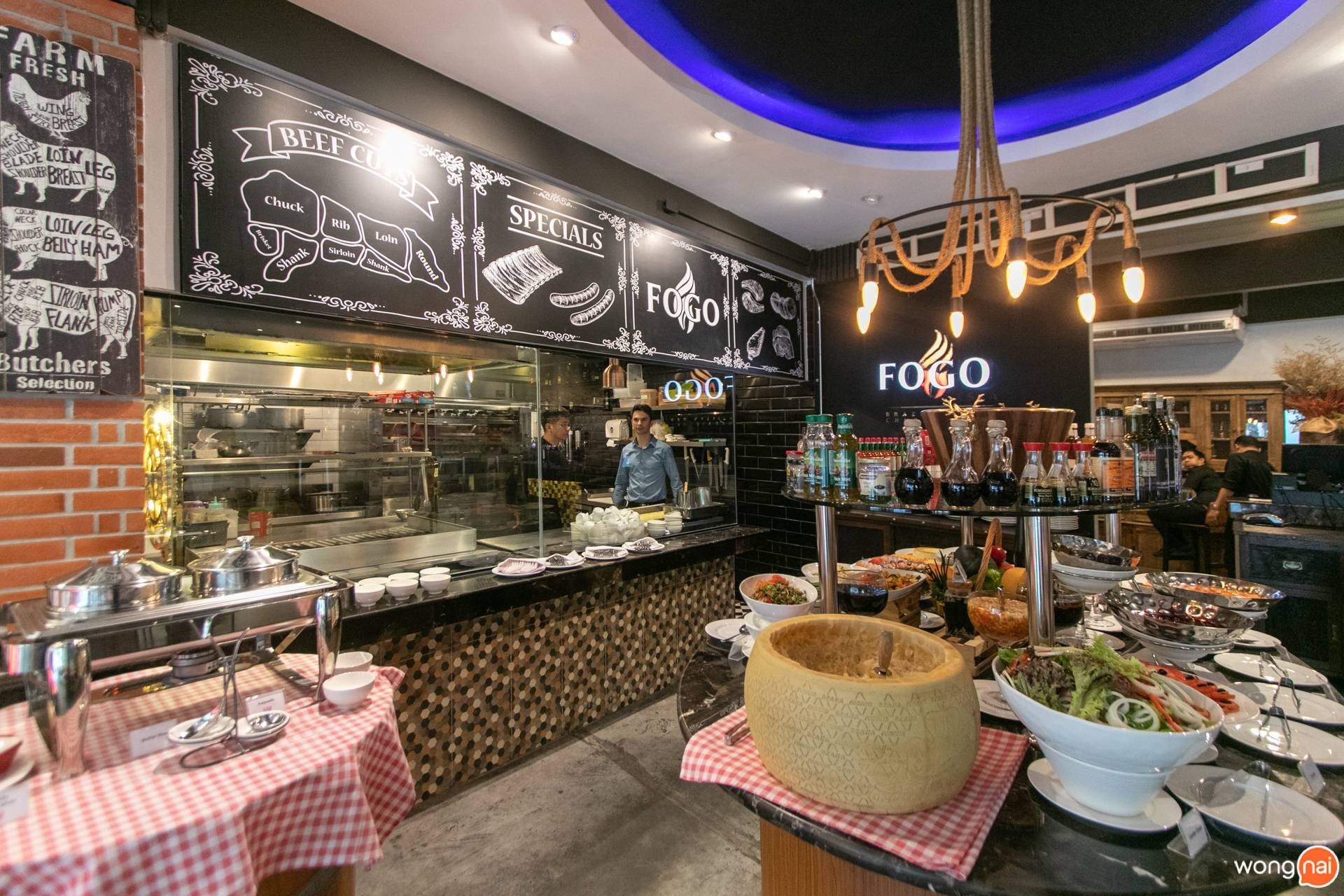 บรรยากาศร้าน "Fogo Asia"
