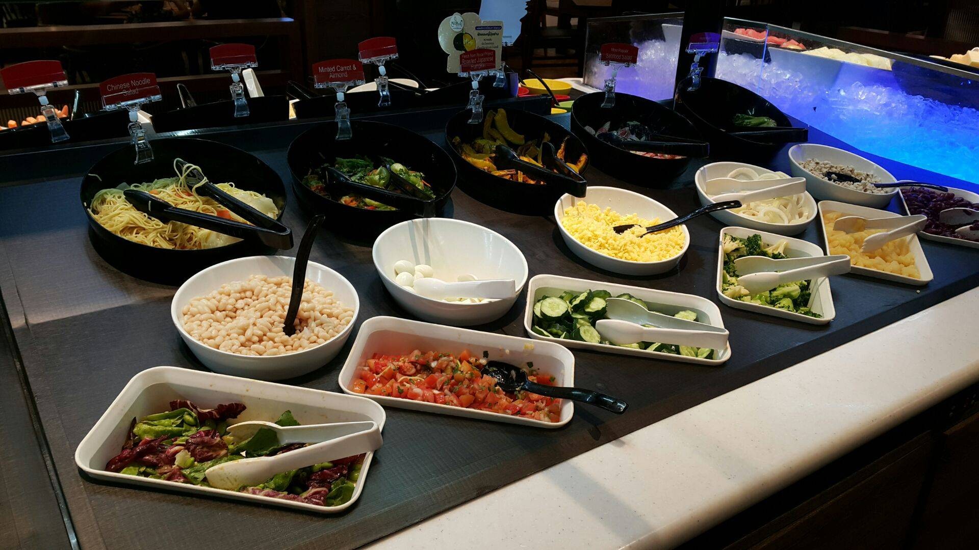 รีวิว Sizzler เซ็นทรัล ปิ่นเกล้า มื้อสุขภาพกับ Sizzler Salad Bar ที่