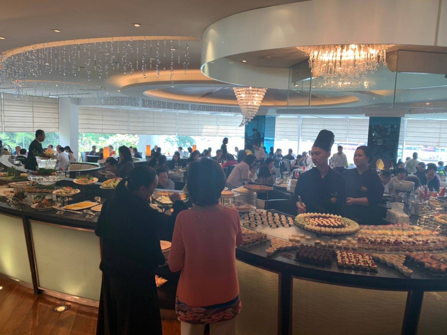 รูป Lord Jim's Restaurant โรงแรมโอเรียนเต็ล