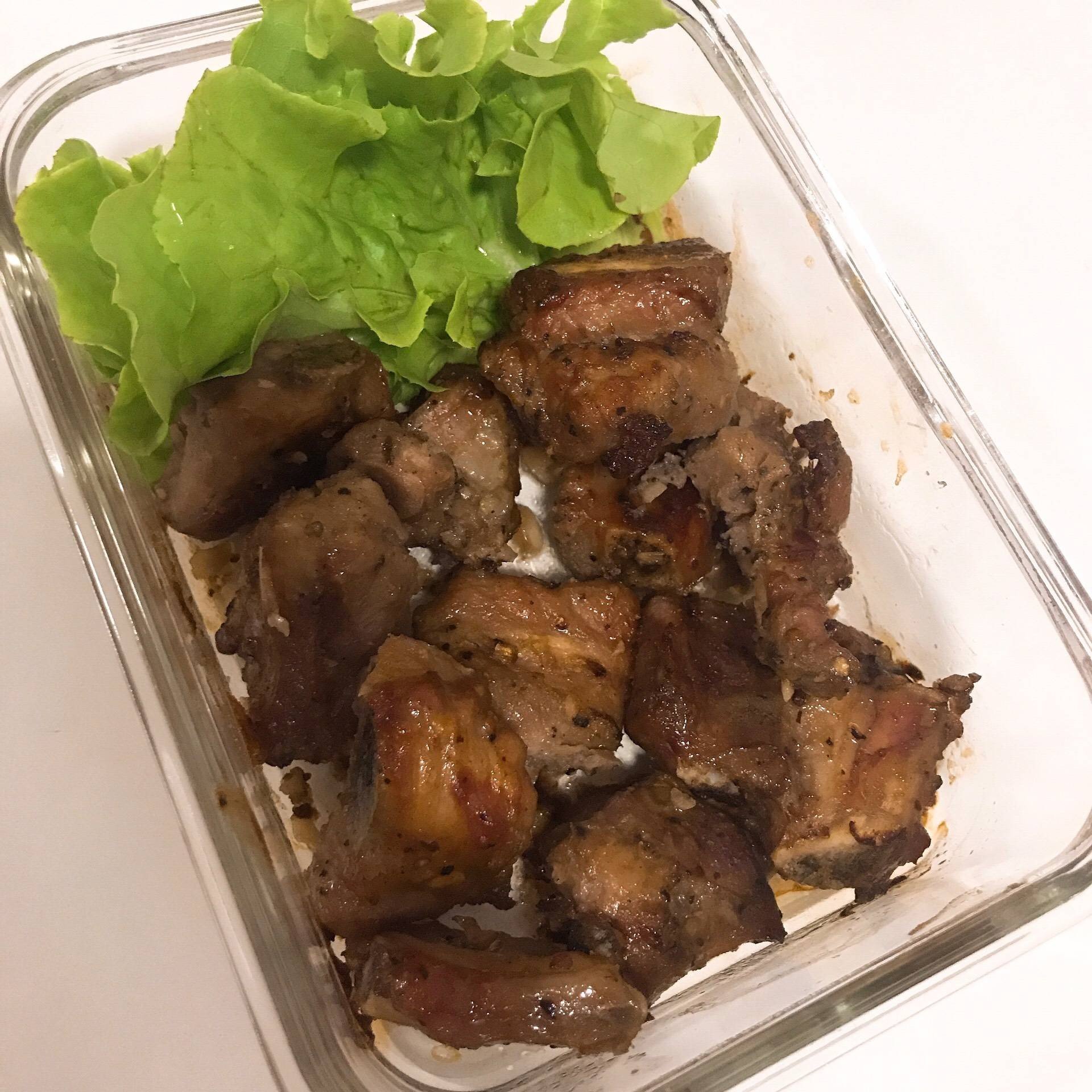 ซี่โครงหมูอบพริกไทยดำ