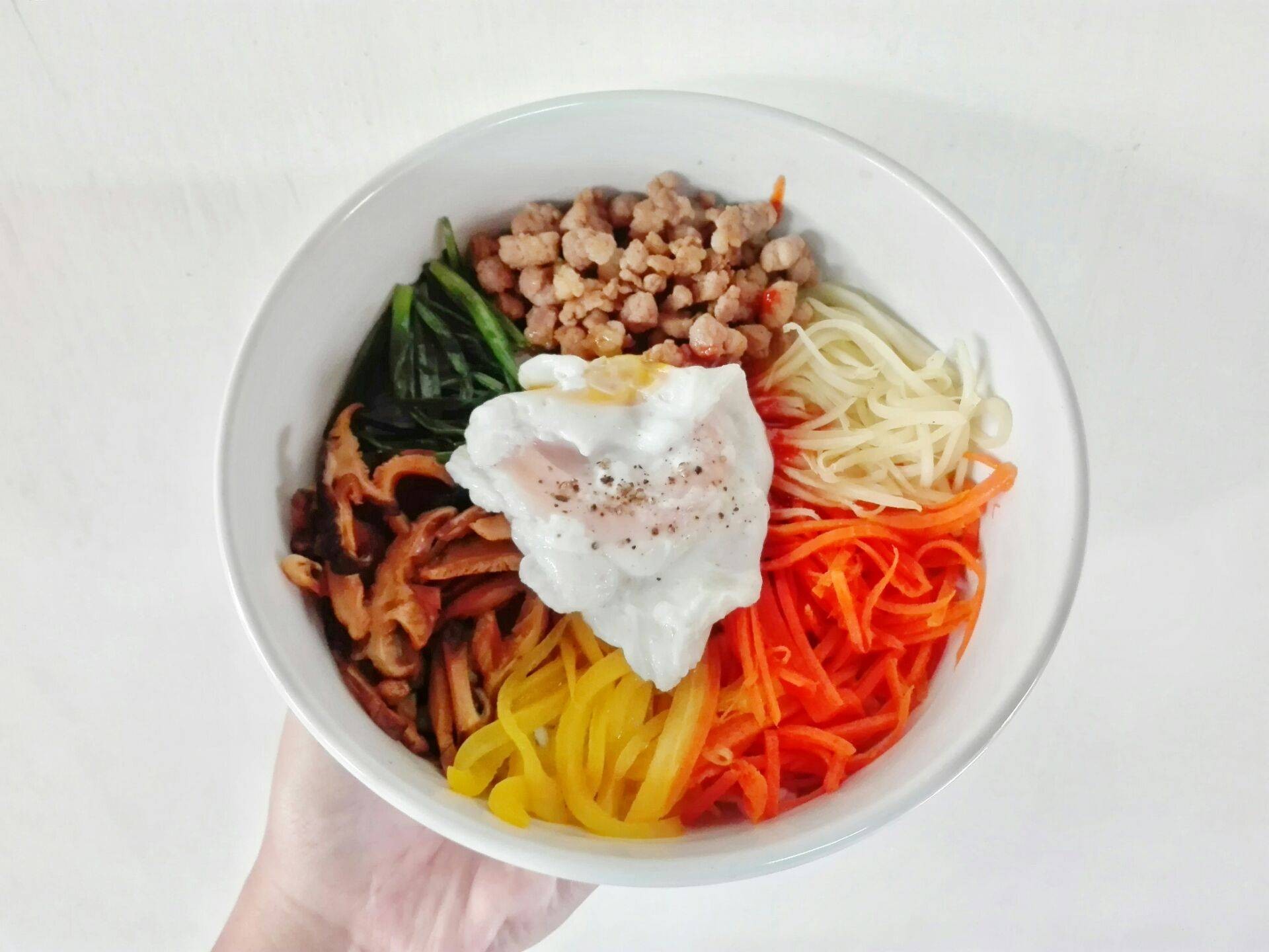 🇰🇷 บิบิมบับ (ข้าวยำเกาหลี) Bibimbap (비빔밥)