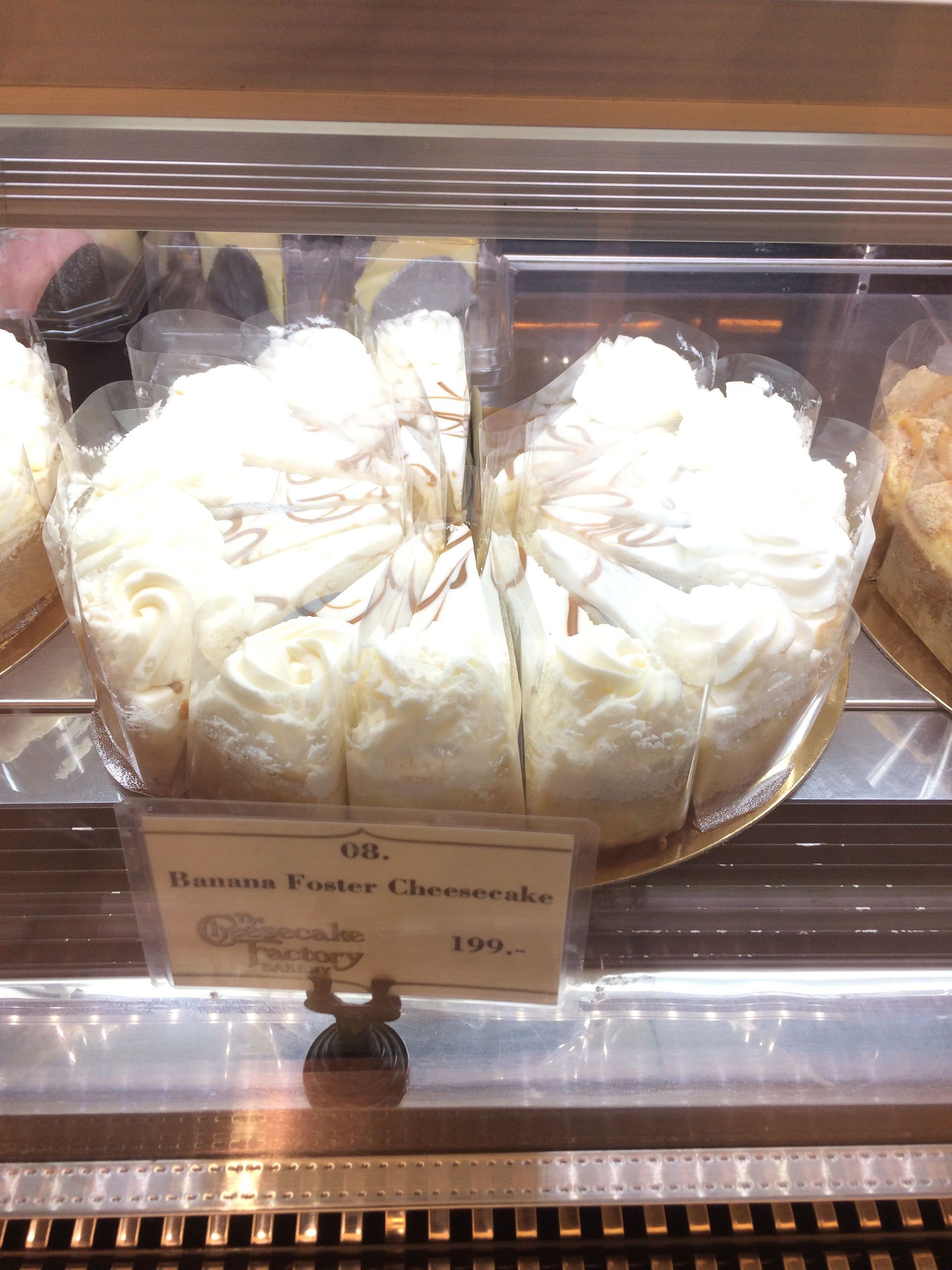 รูป The Cheesecake Factory Bakery สยามพารากอน
