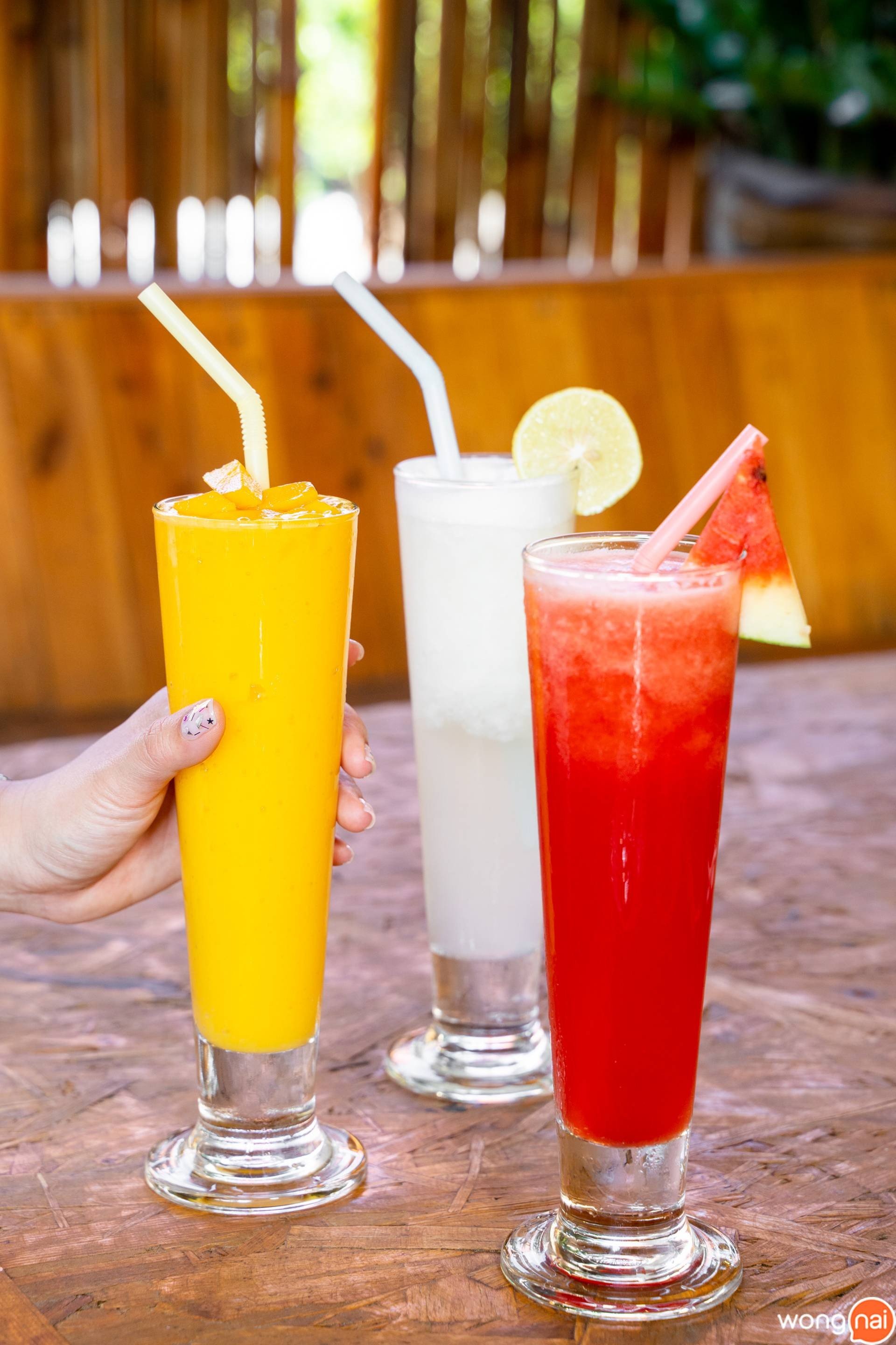 Papaya Mom ร้านอาหารเกาะหลีเป๊ะ กินซีฟู้ดสด ๆ จ๊วดส้มตำรสเด็ด