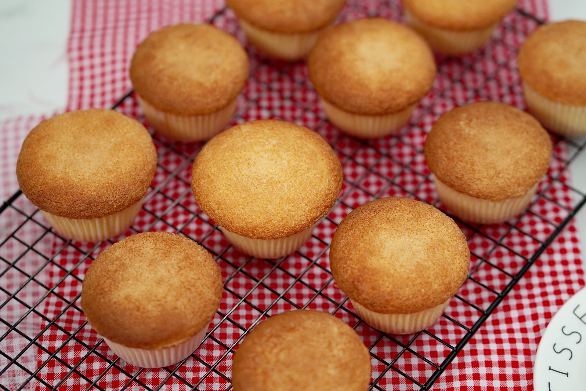 ขนมไข่ ขนมไข่