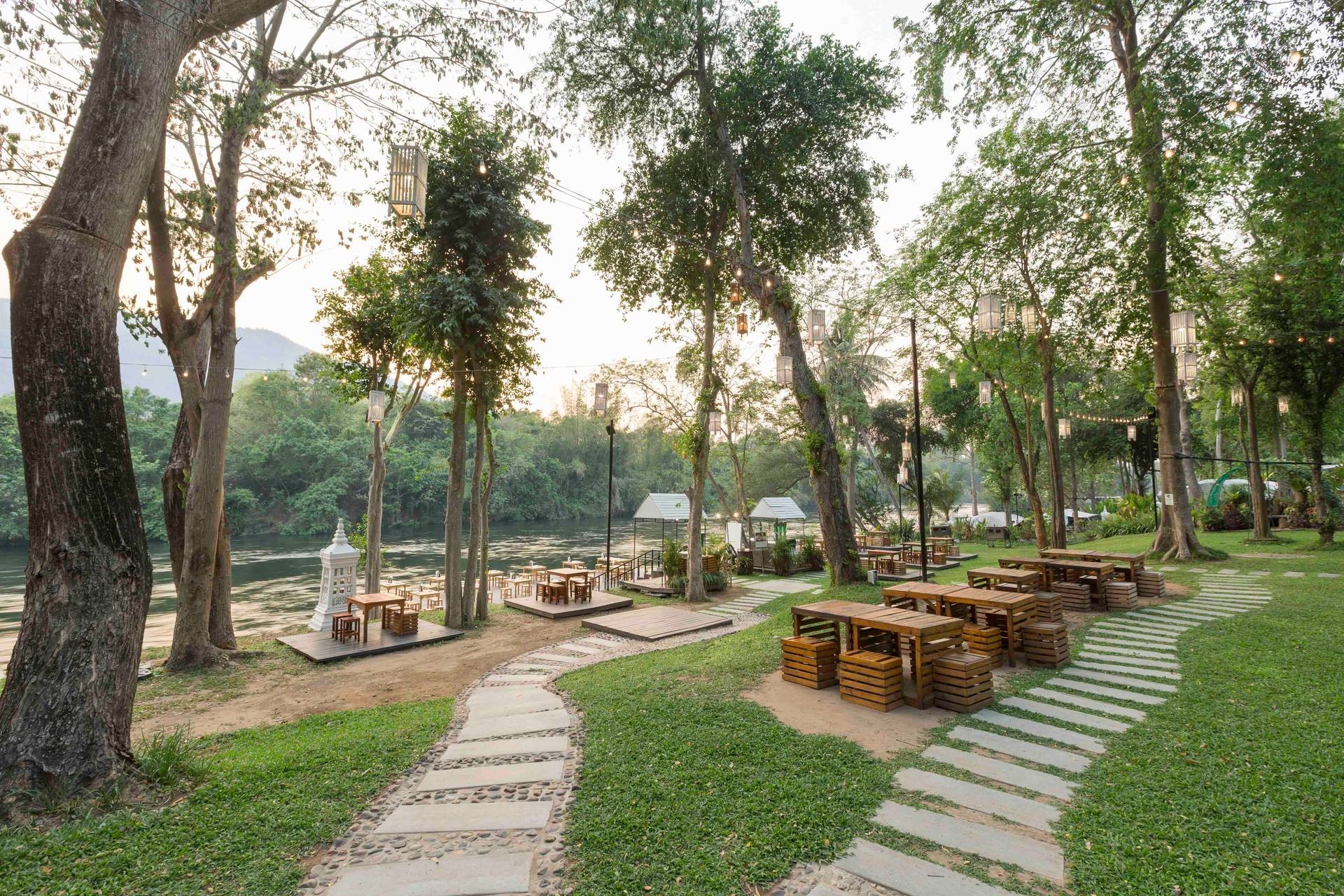 รูป River Romance Mida Resort Kanchanaburi