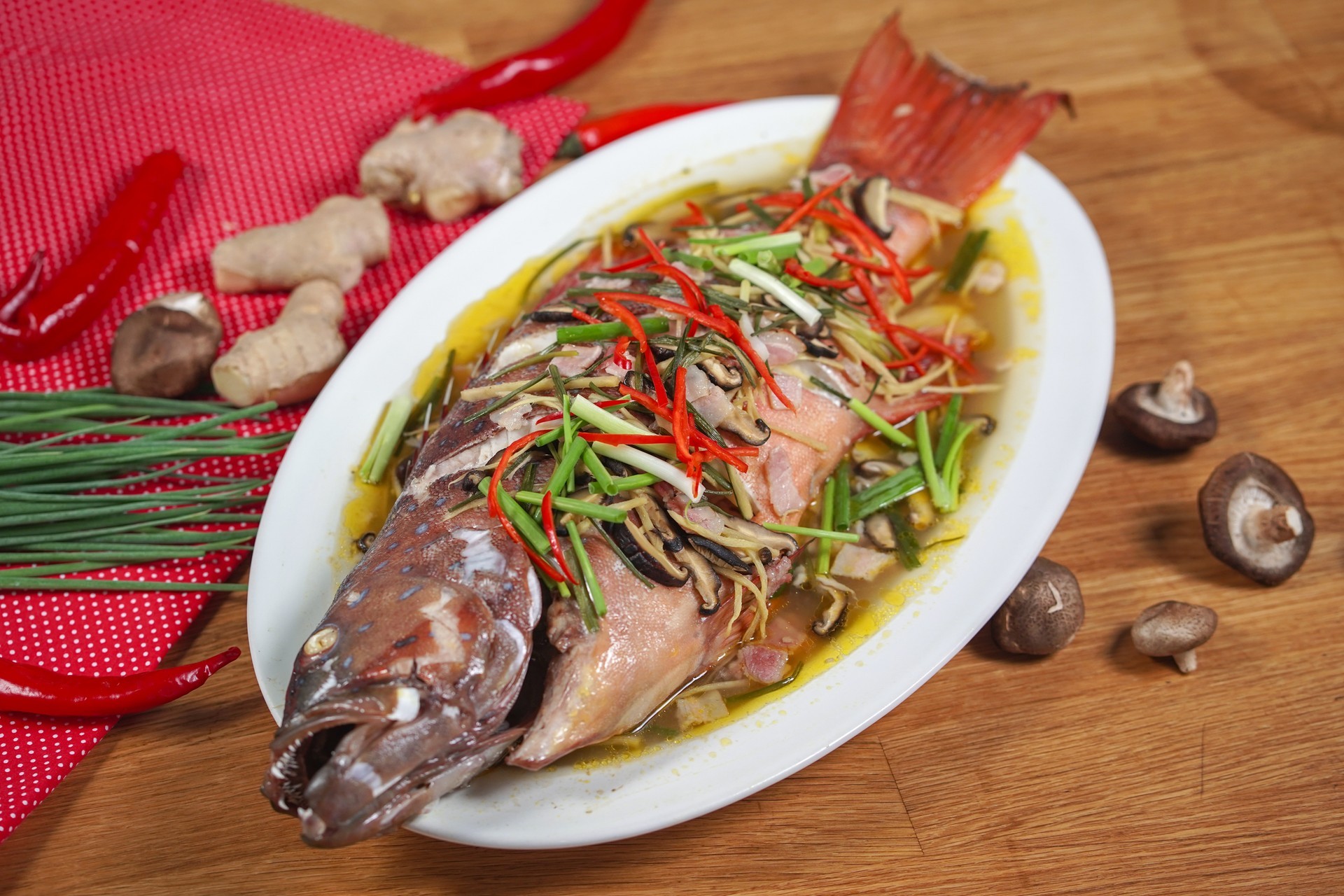 25 สูตร “เมนูปลา” ไม่ว่าจะเป็นปลาชนิดไหน ก็อร่อยง่าย ๆ ไม่มีเบื่อ!