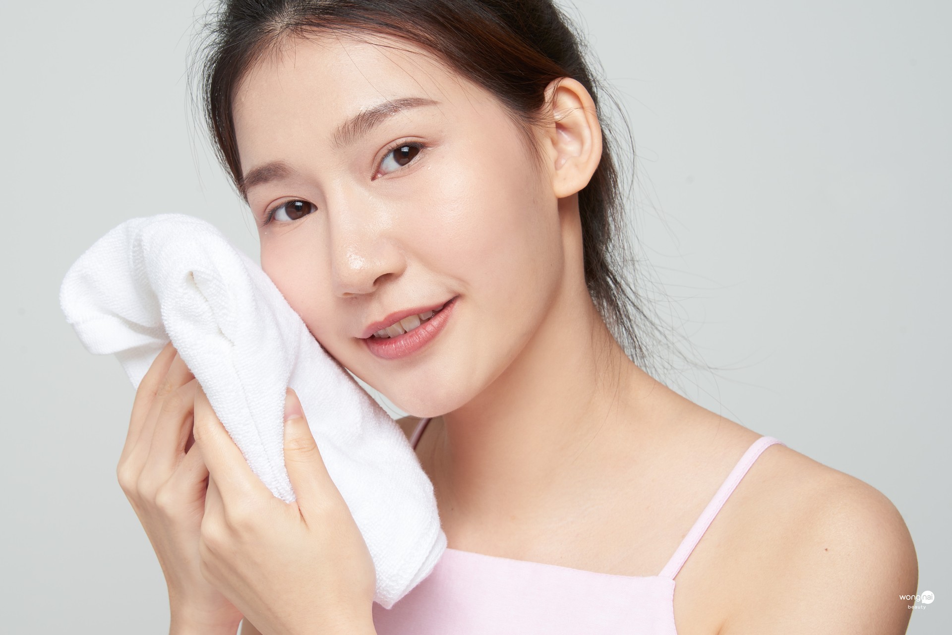 โฟมล้างหน้า, วิปโฟม, ผิวขาว, POND'S