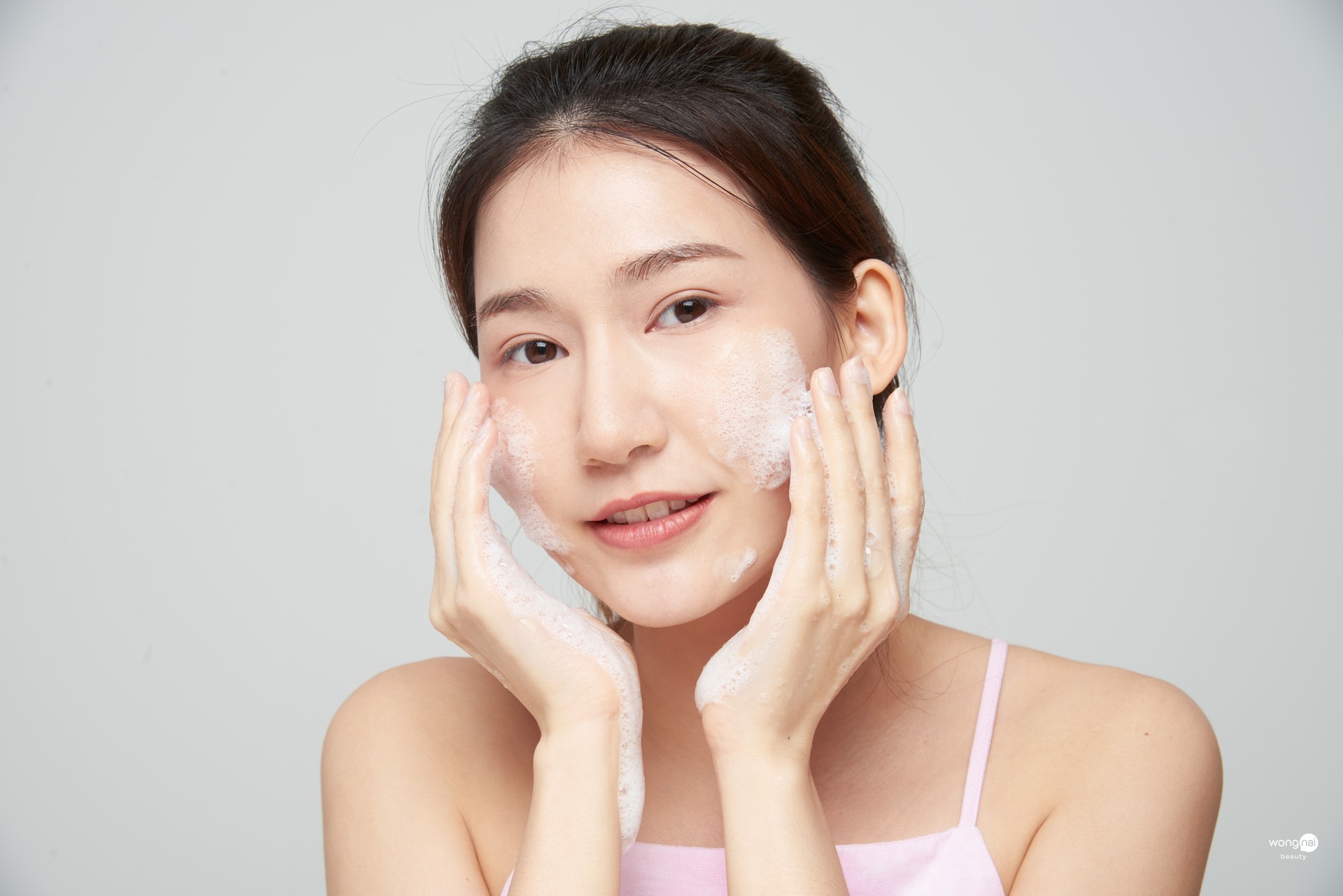 โฟมล้างหน้า, วิปโฟม, ผิวขาว, POND'S