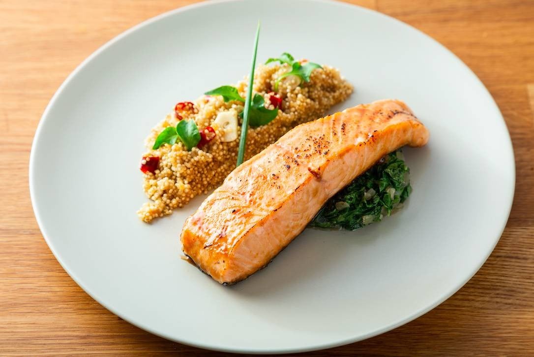 Honey Miso Salmon Steak with Quinoa by Wongnai Co-Cooking Space