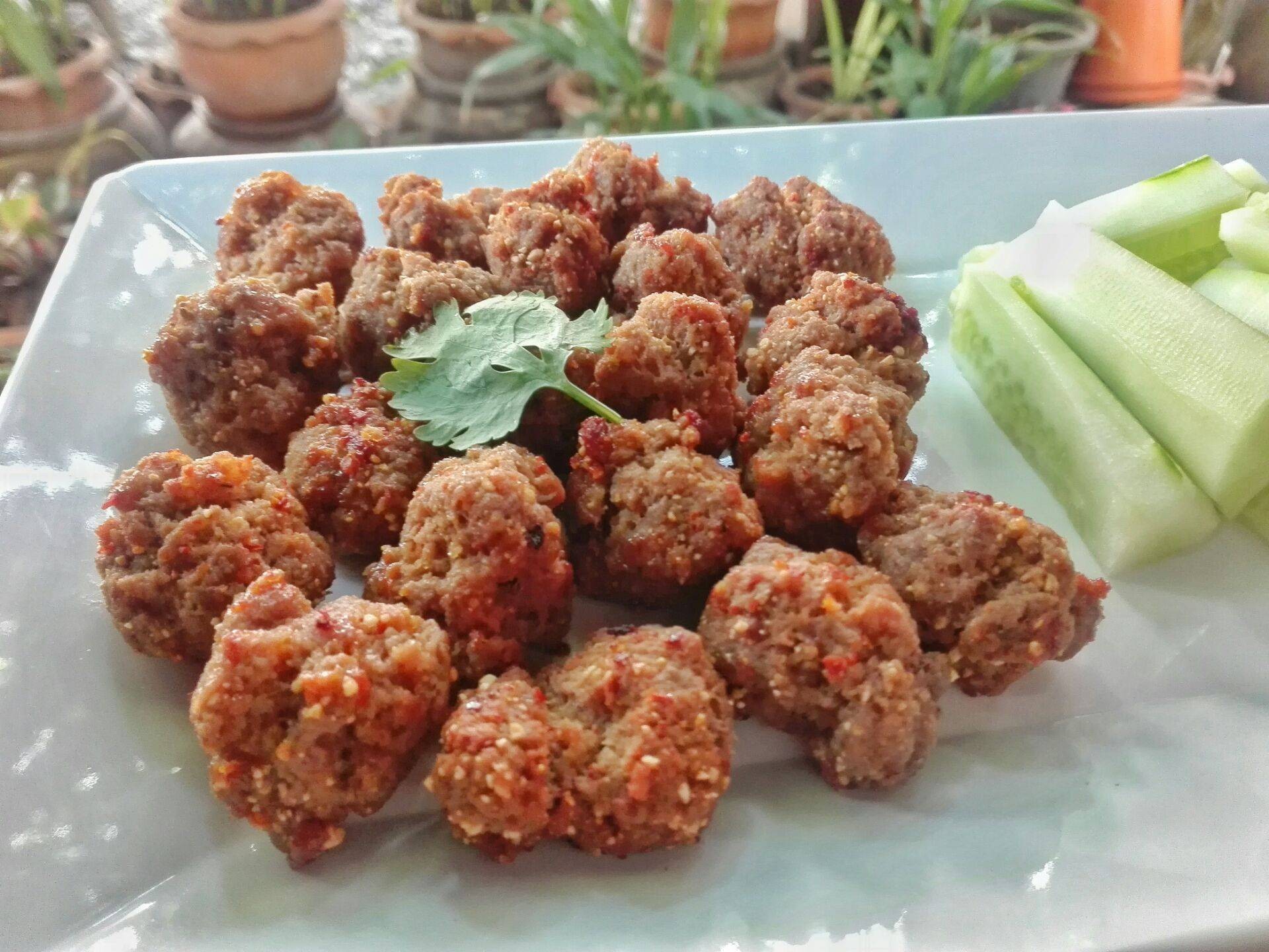 สูตร ลาบทอด 🌶 พร้อมวิธีทำโดย guneweenz 🦋