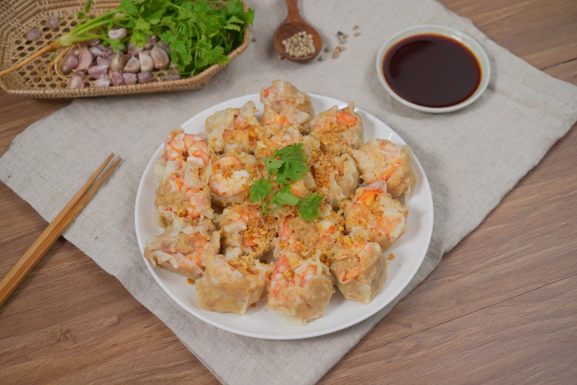 ขนมจีบกุ้งต้ม ขนมจีบกุ้งต้ม