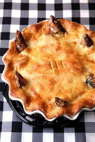 พายปลาซาดีนสไตล์อังกฤษ (Stargazy Pie)