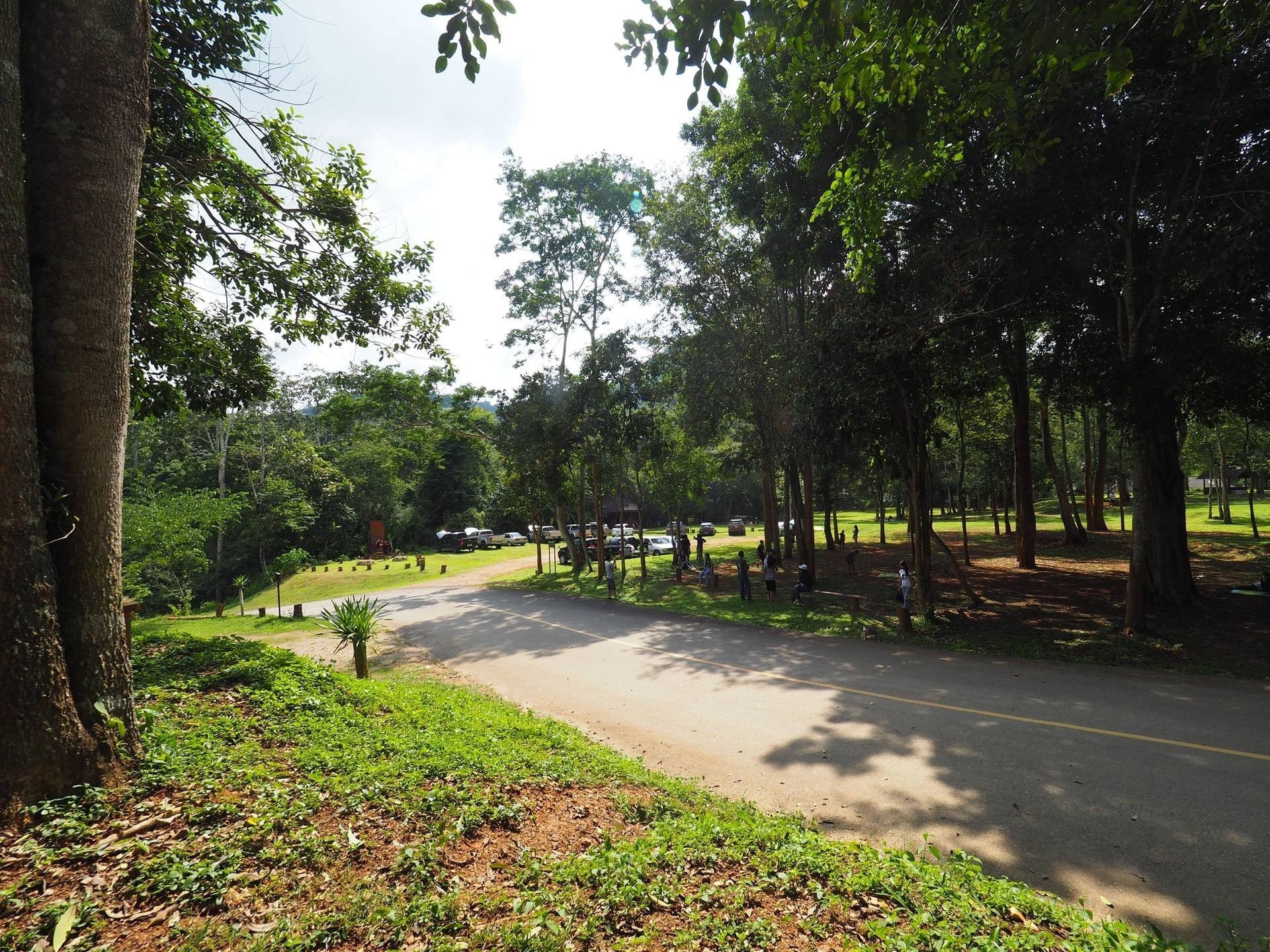 บ้านกร่างแคมป์จังหวัดเพชรบุรี