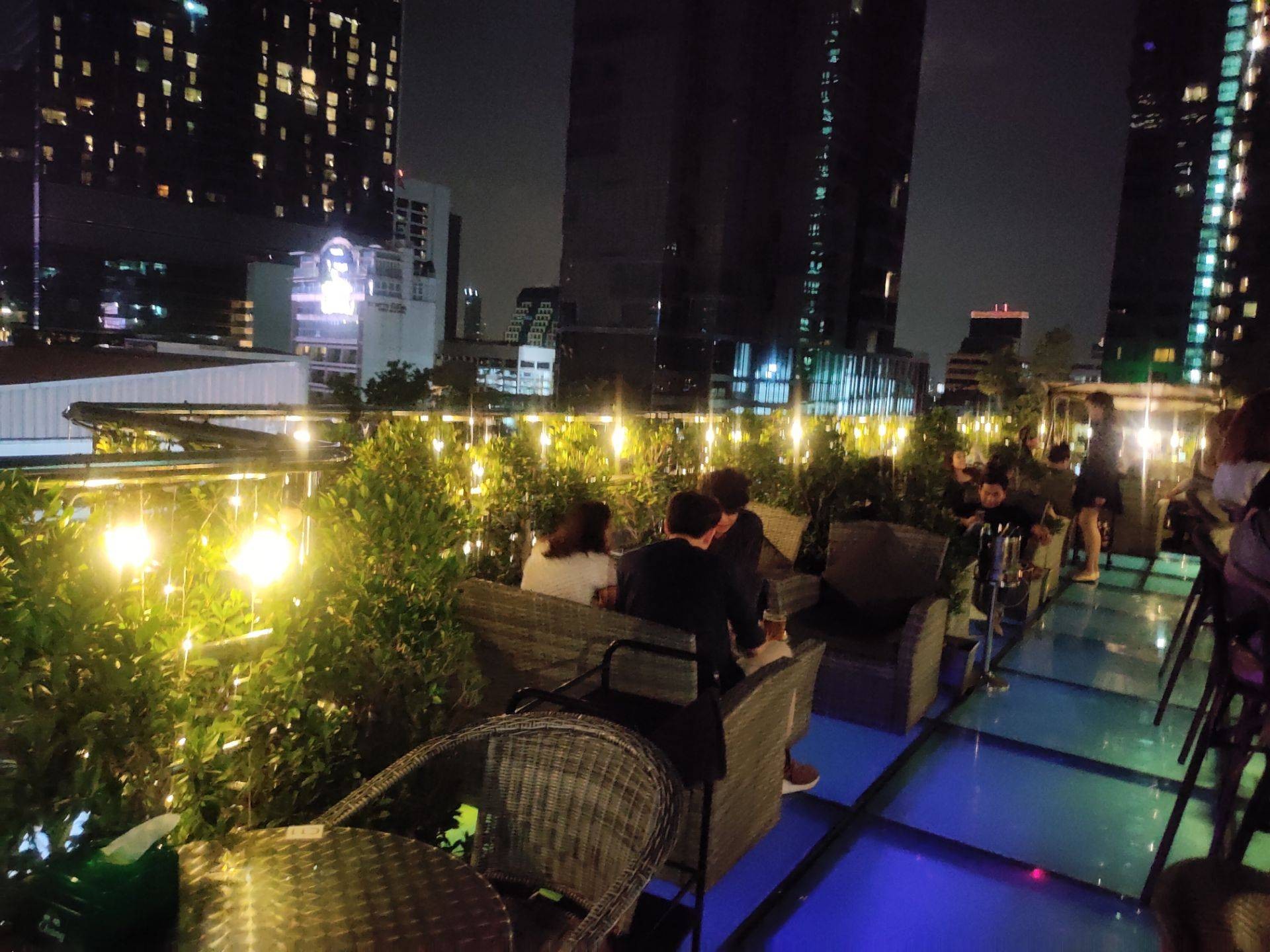 รูป Heaven Rooftop Bar