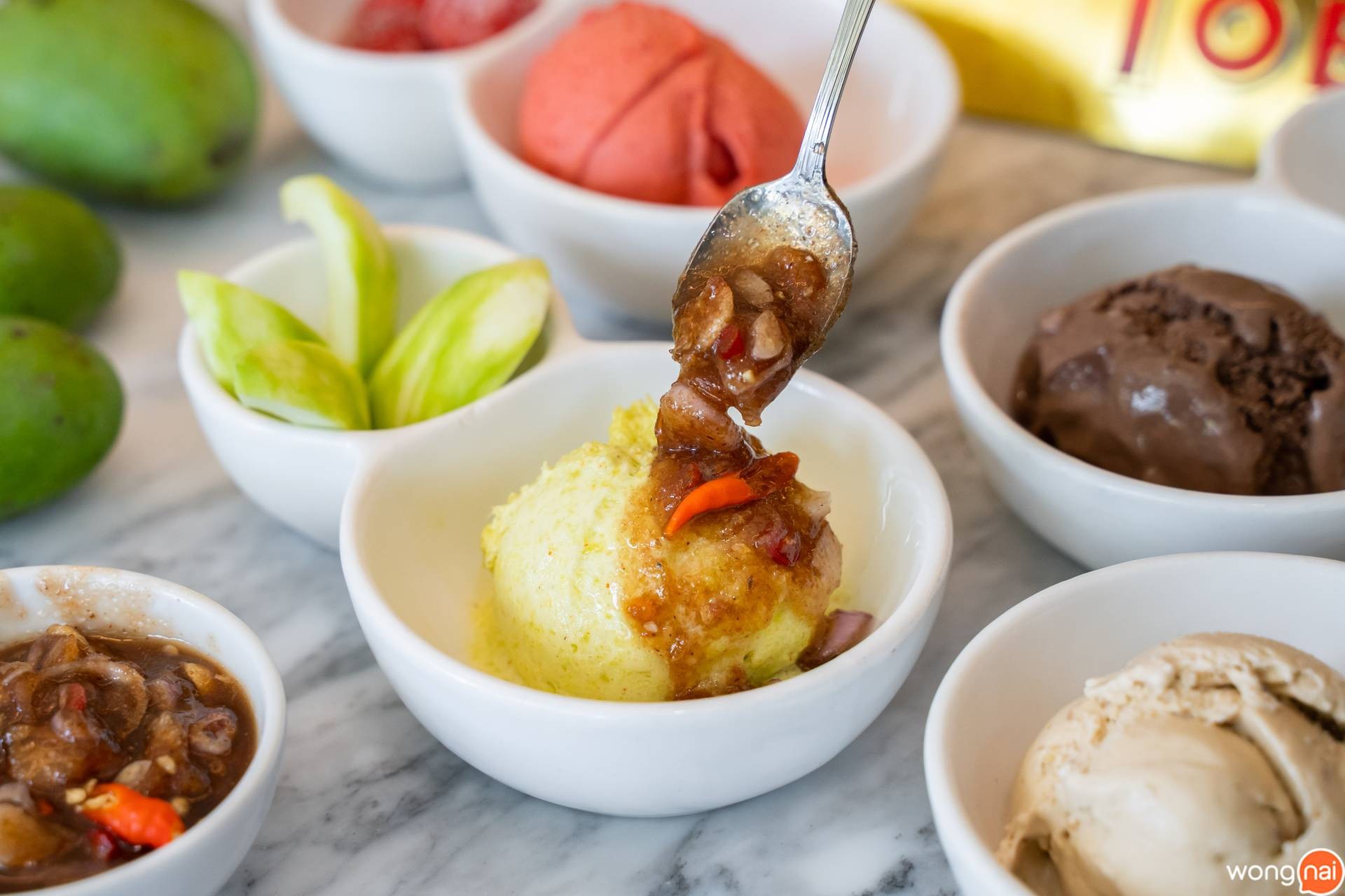 Richy ร้านอาหารตรัง ขนมปังนมสดและของฝากน่าซื้อ