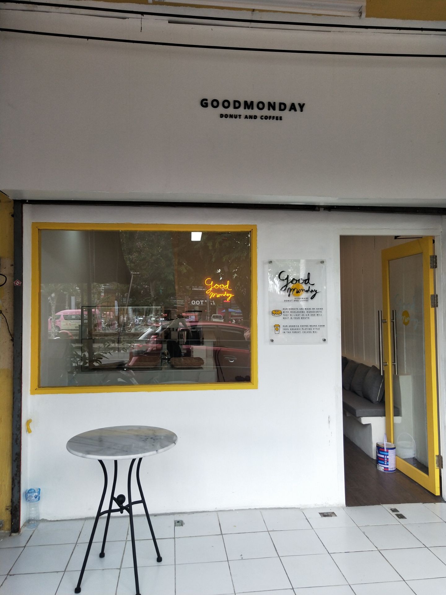 รูป Good Monday HomeMade Donut and Coffee