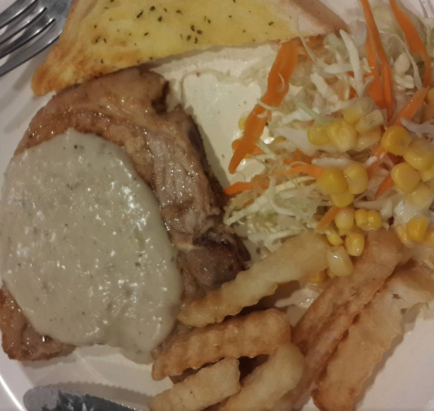 พอร์คชอป ร้าน Sam Steak and More เกษตร (งามวงศ์วาน60)