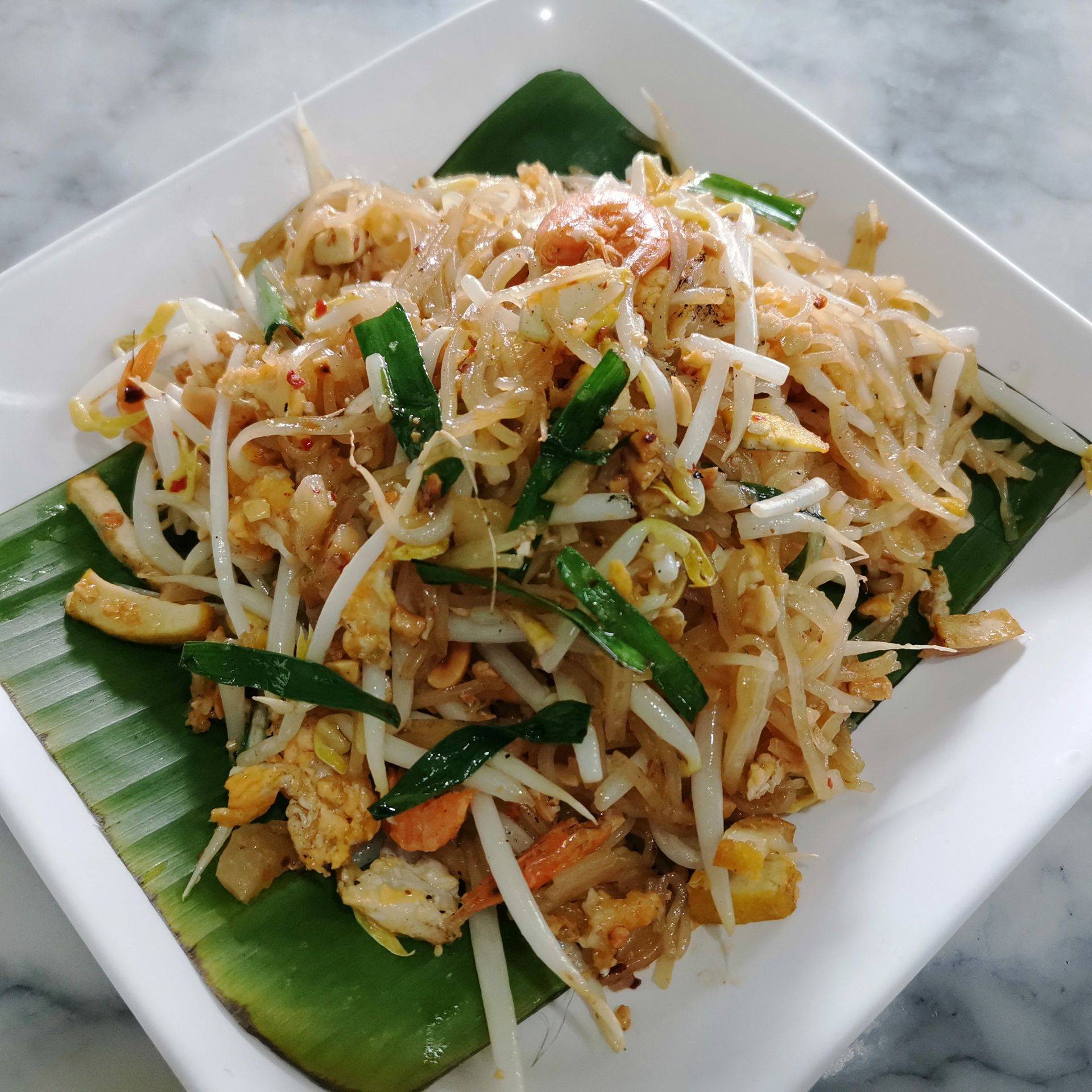 รีวิว ผัดไทยายแถม - อร่อย คุ้มราคามากค่ะ - Wongnai