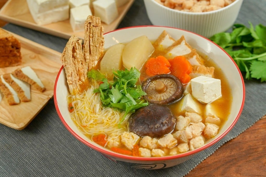 ก๋วยเตี๋ยวเห็ดหอมเจ