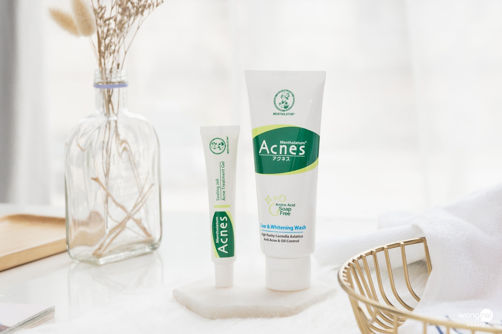 โฟมล้างหน้าลดสิว acnes ผิวแพ้ง่าย