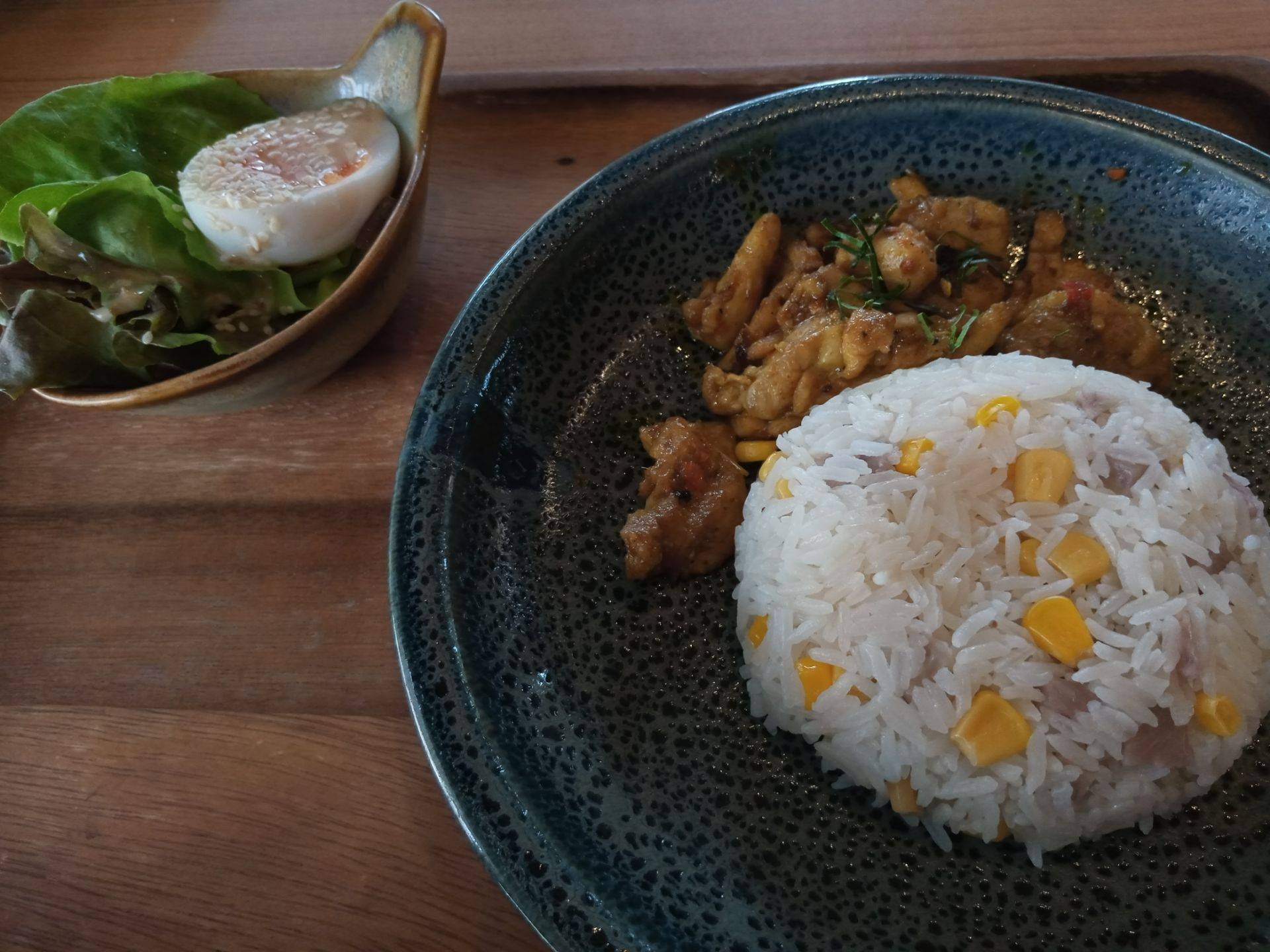 ร้าน Basil Thai Kitchen Turtle Village รีวิวร้านอาหาร