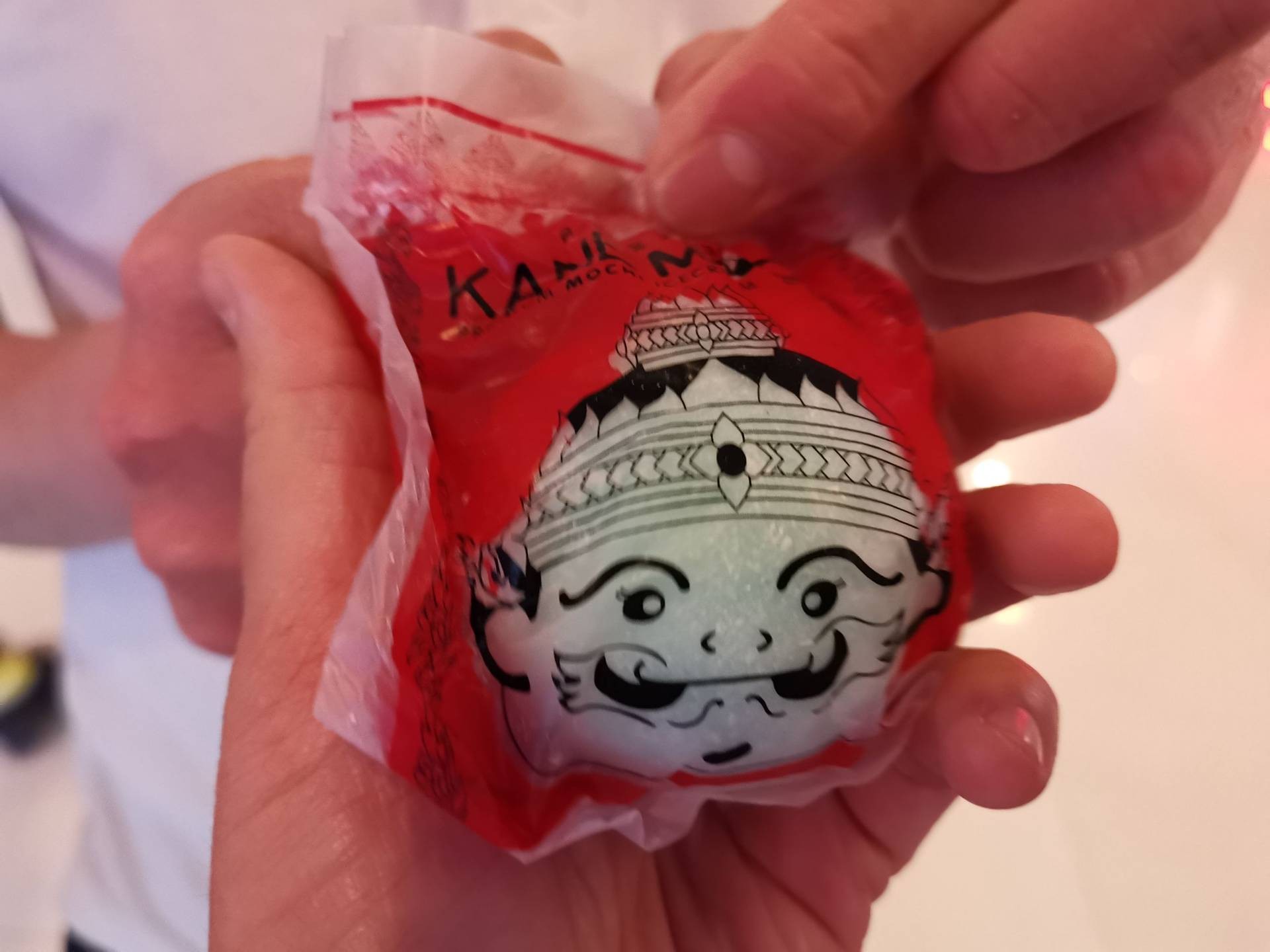 รีวิว ตู้หนีบ Kane Mochi