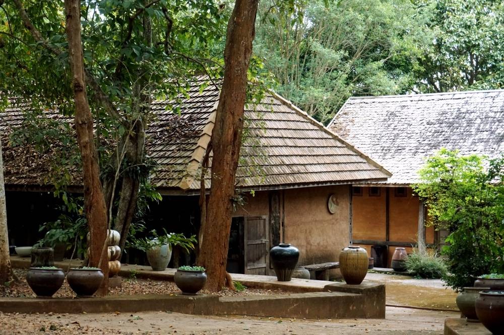 เครื่องปั้นดินเผาดอยดินแดง - รีวิวสถานที่ท่องเที่ยว