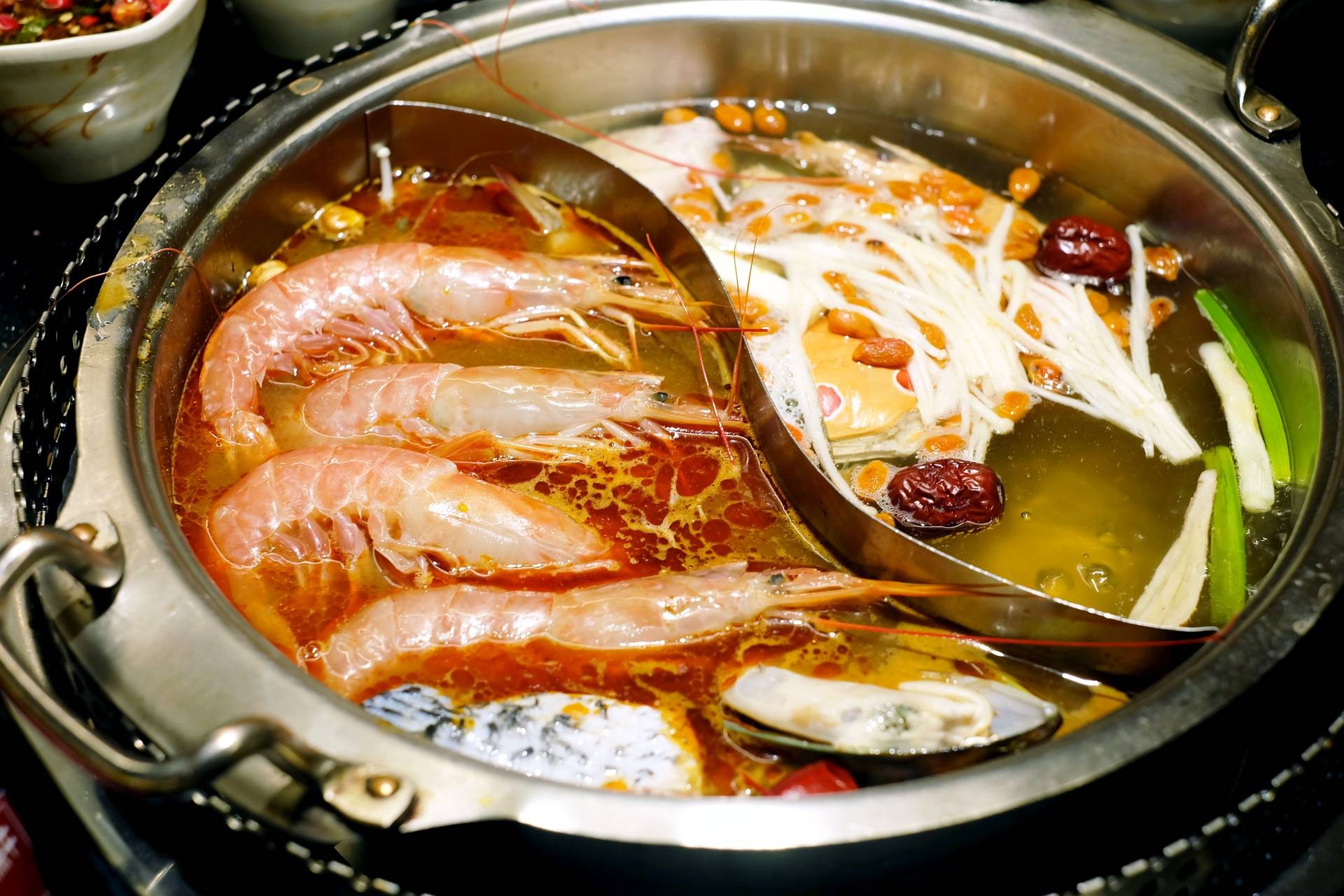 Mala Soup ร้าน Mala Yuanyang Hot Pot Ximen Wongnai