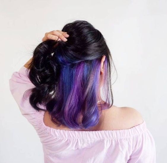 สีผมหลบใน